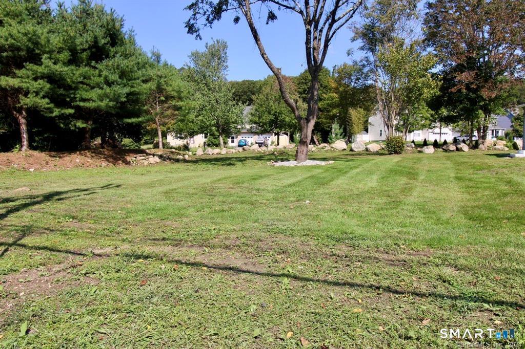 525 Boston Post 1 Road Property Photo 22