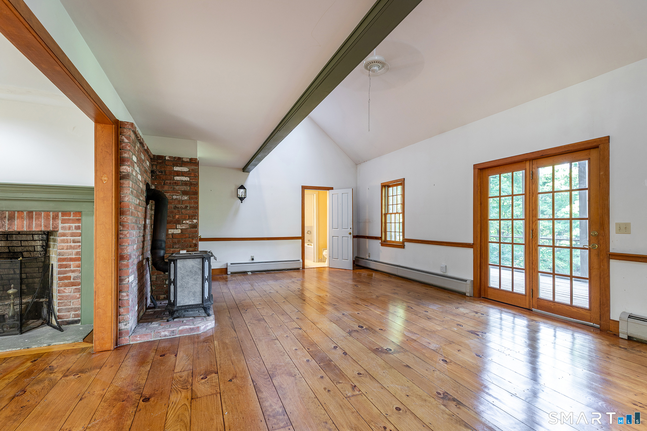 3 Pine Street Property Photo 13