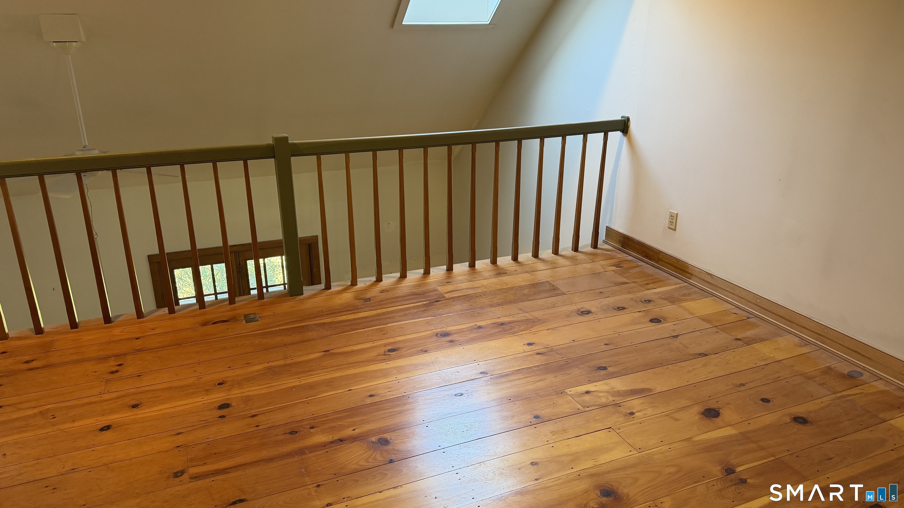 3 Pine Street Property Photo 22