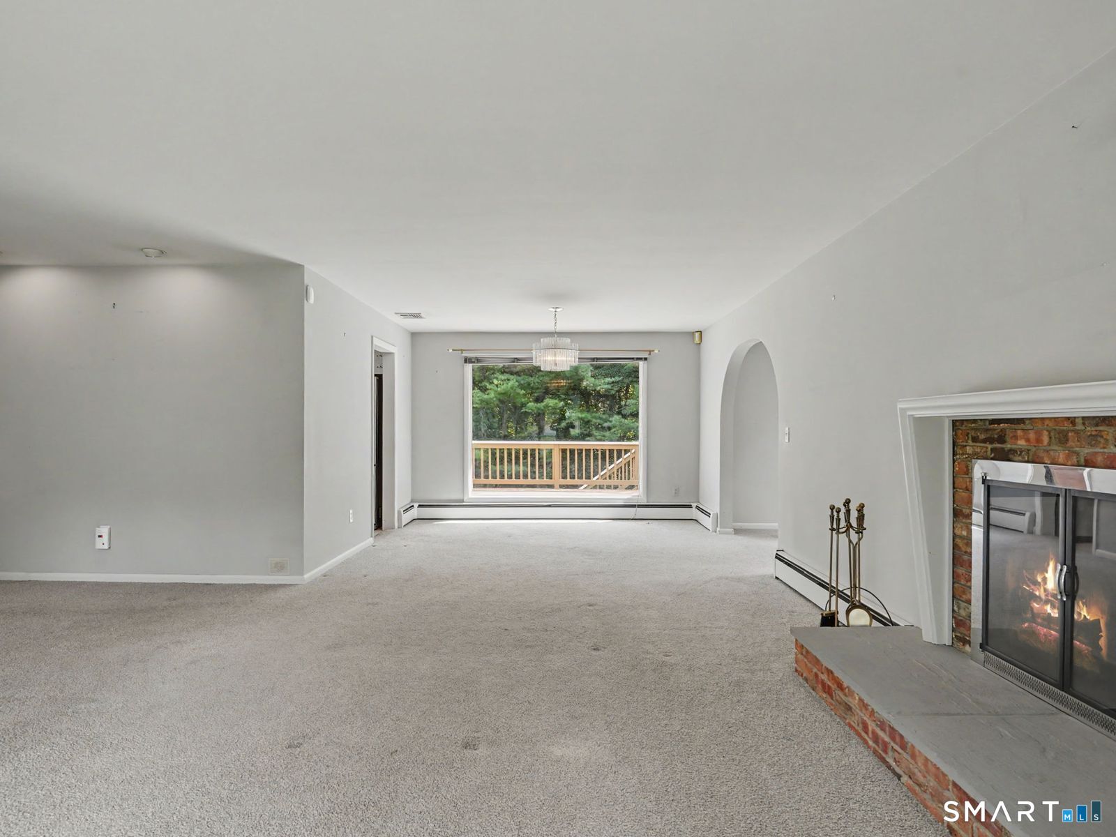 29 Weatherbell Drive Property Photo 5