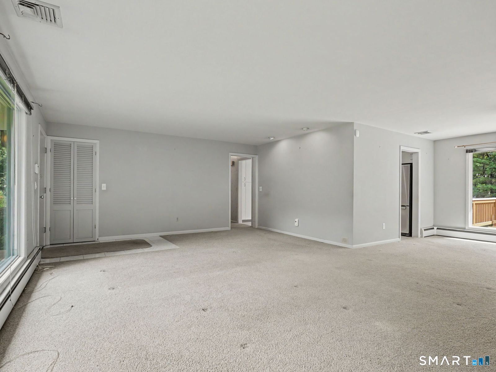 29 Weatherbell Drive Property Photo 6