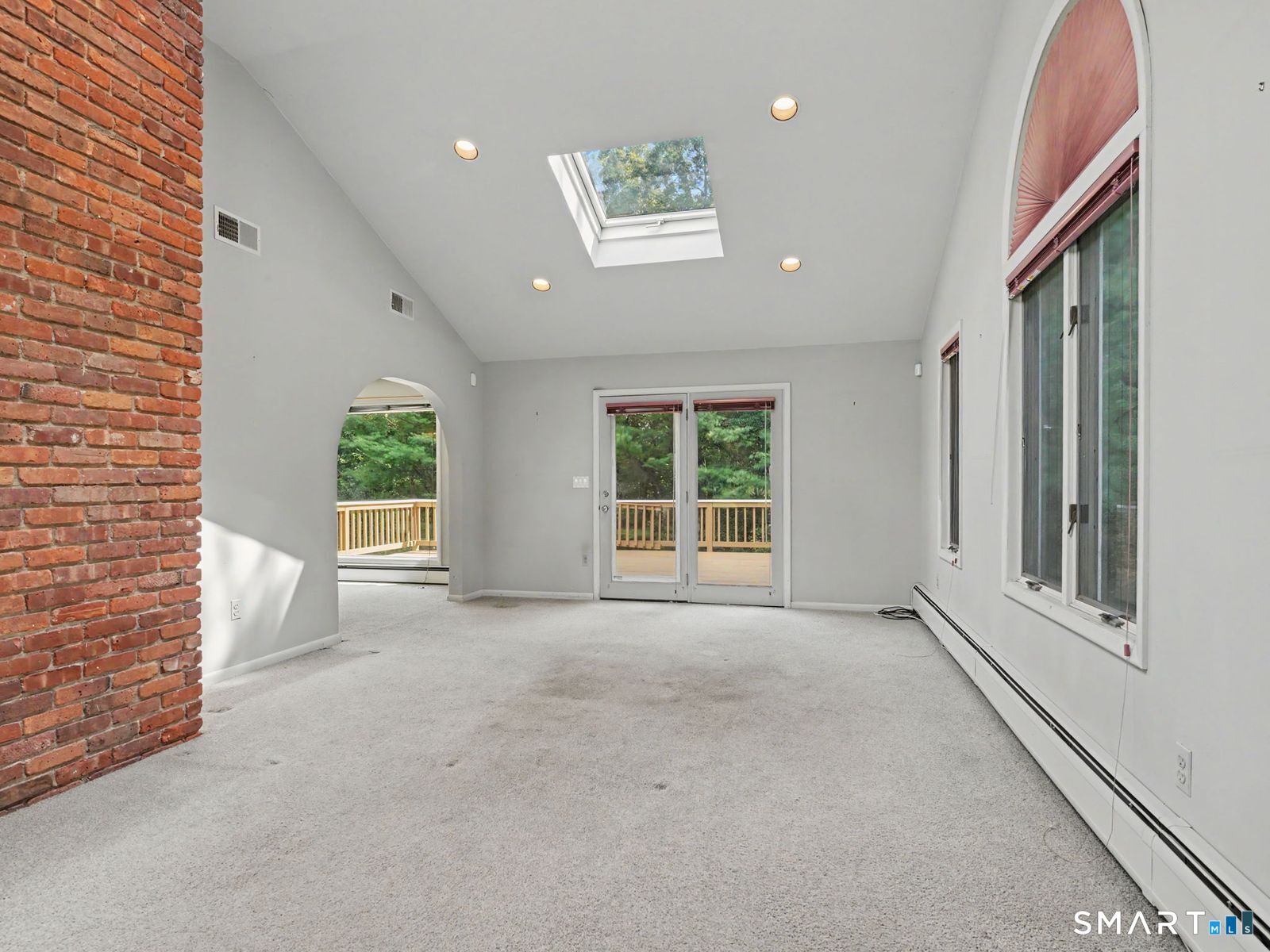 29 Weatherbell Drive Property Photo 10