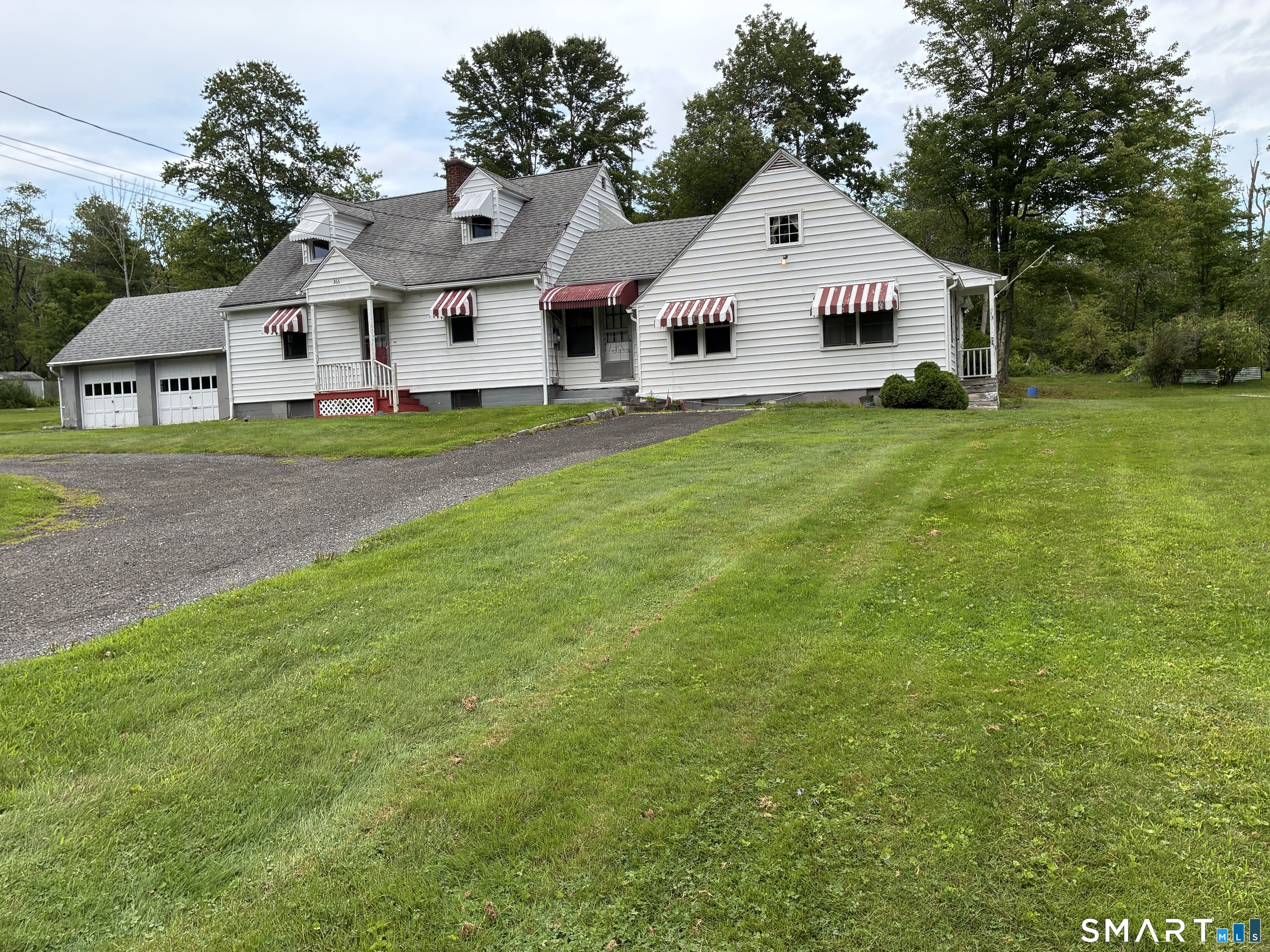 366 Torrington Road Property Photo 1