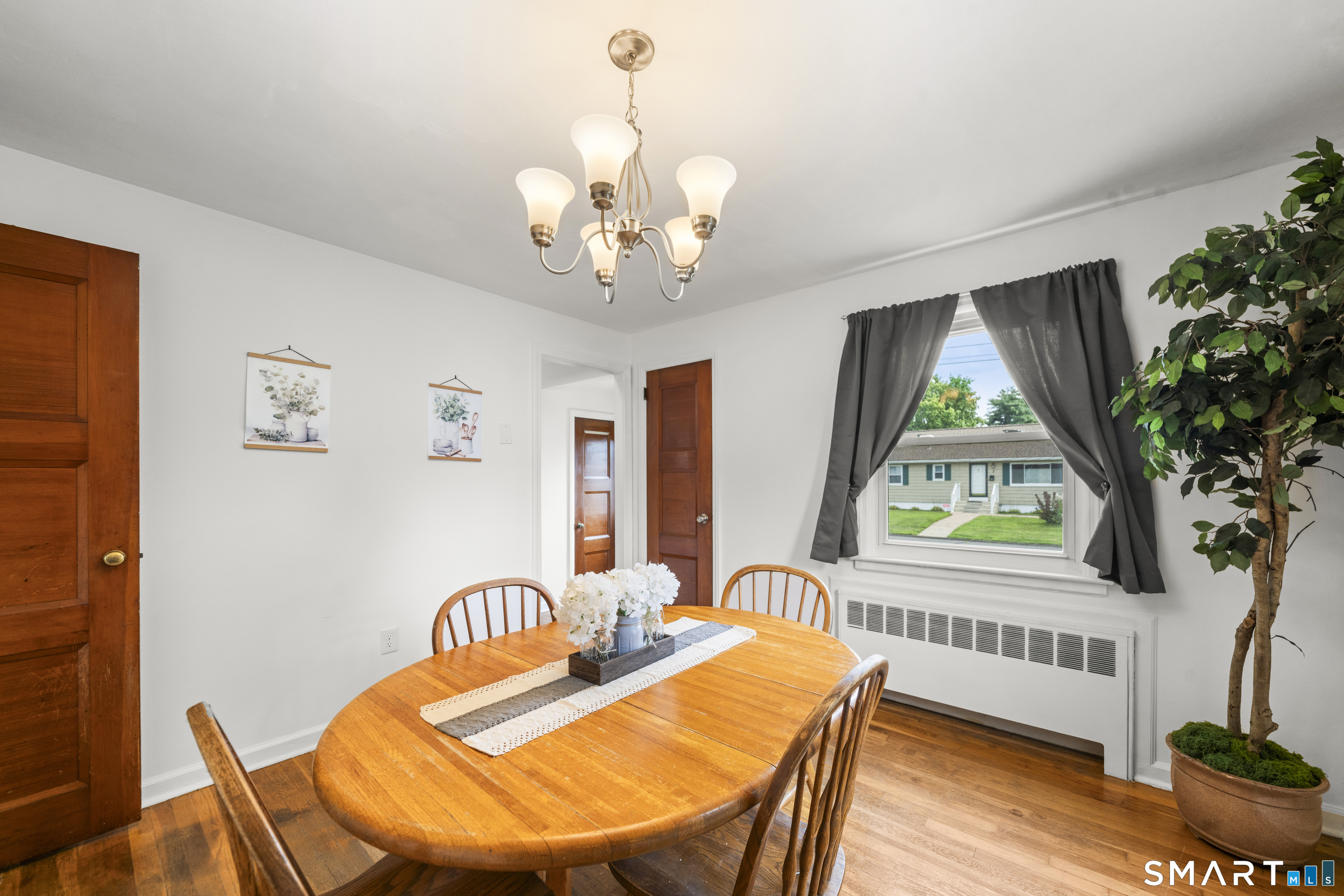 4 Eleanor Road Property Photo 6