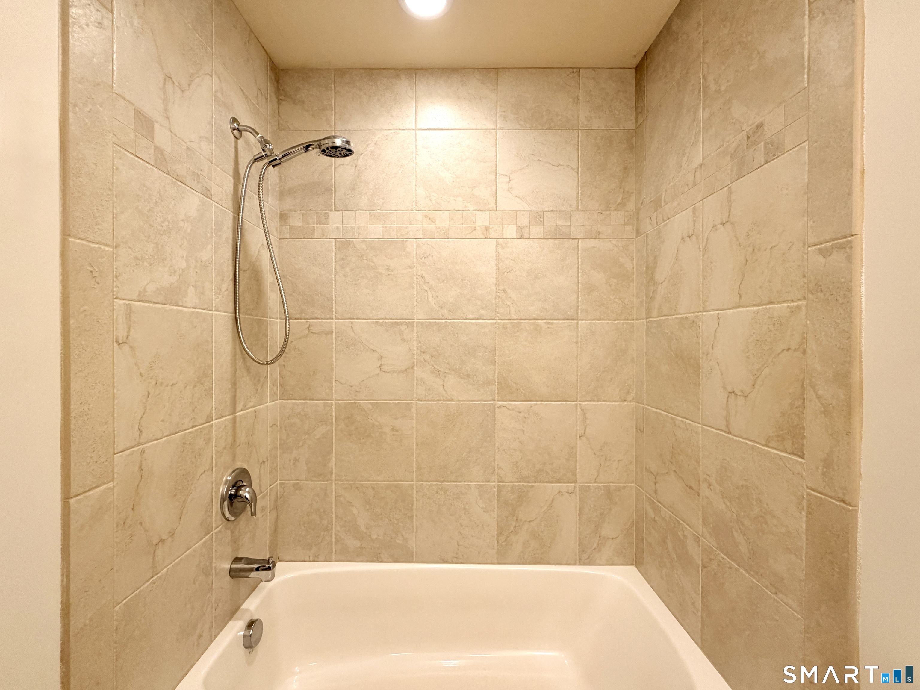 793 Colonel Ledyard Highway Property Photo 26