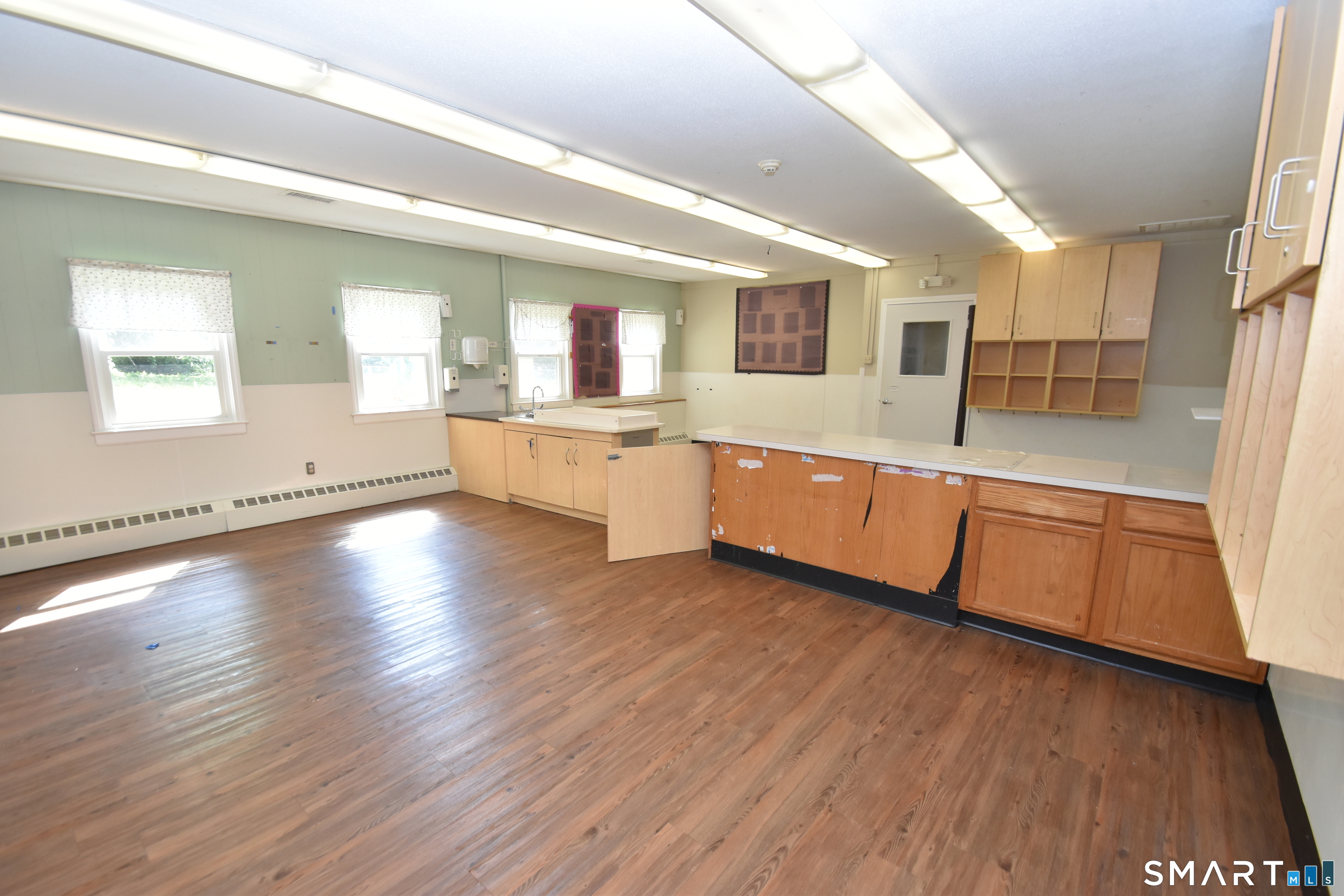 206 House Street Property Photo 8