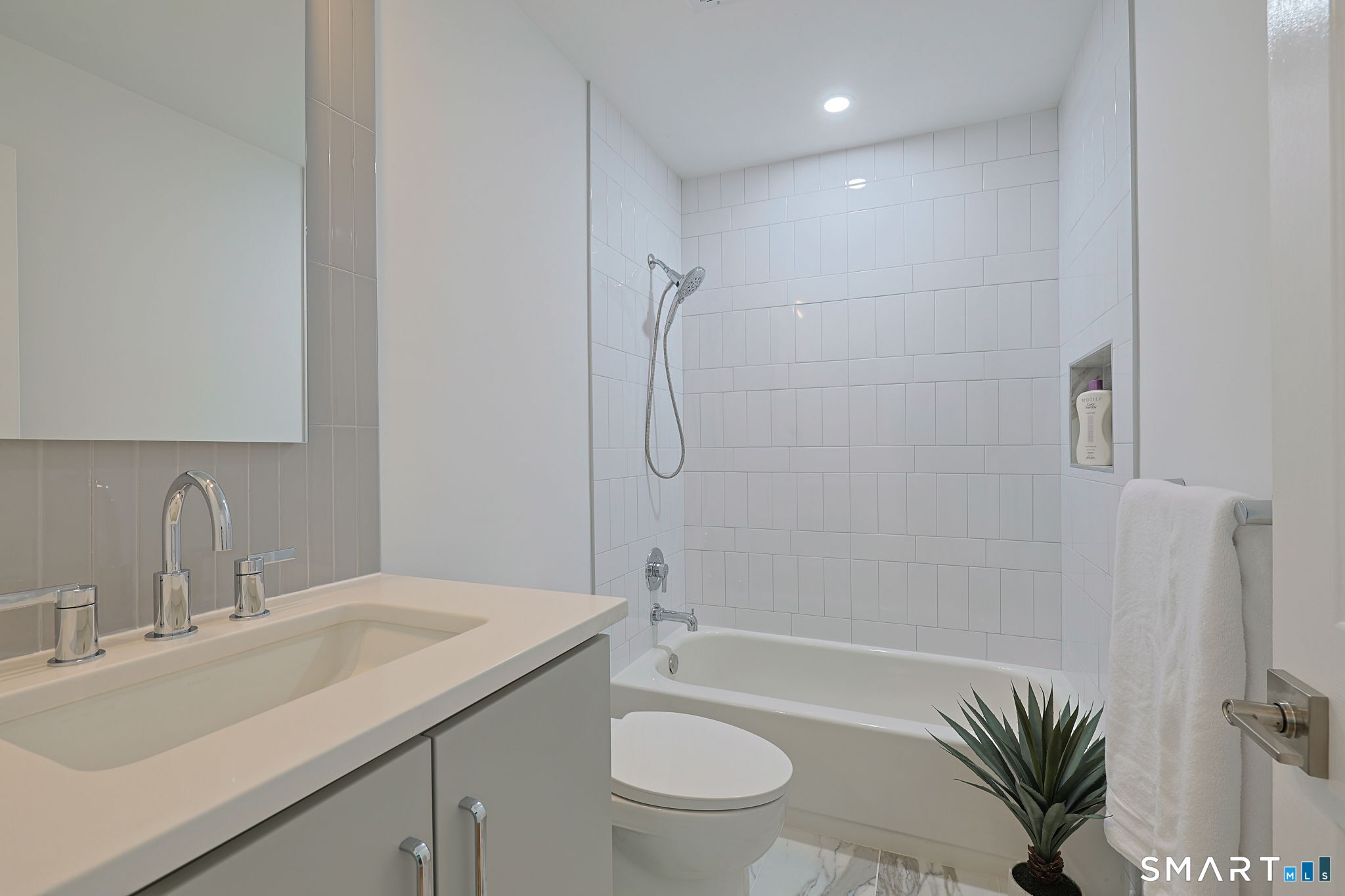 25 Rivendell 25 Drive Property Photo 15