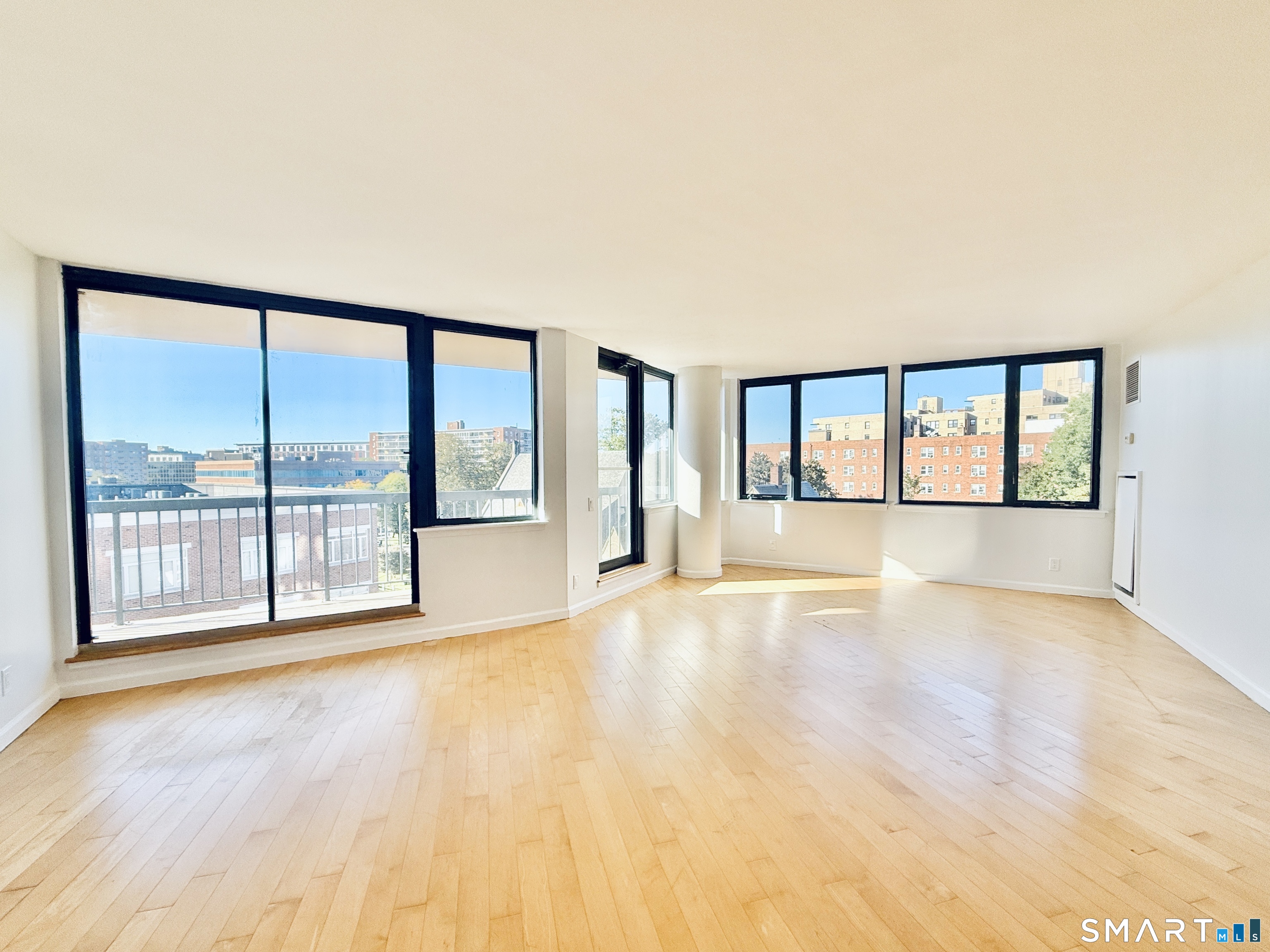 25 Forest 6h Street Property Photo 4