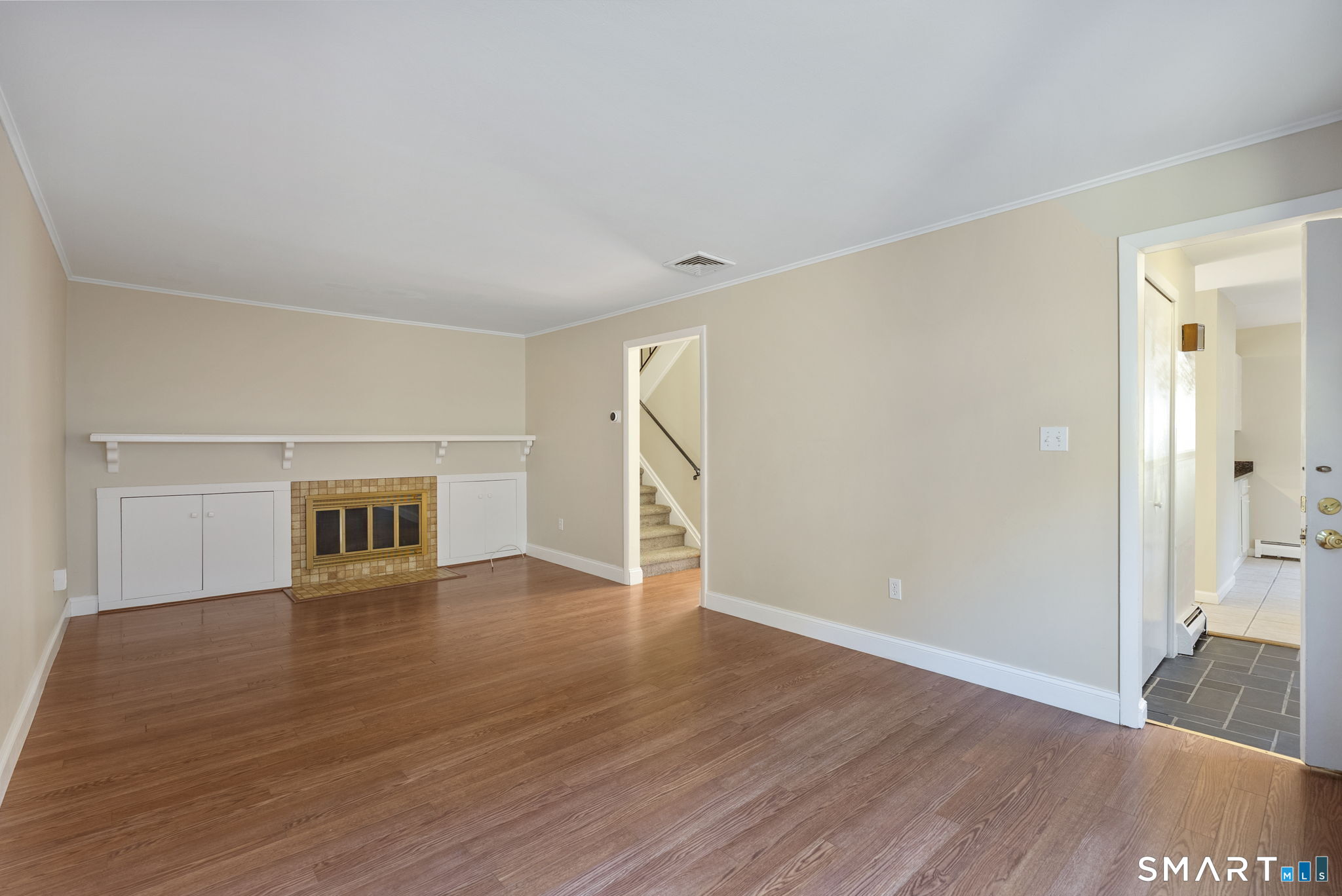 24 Stevens 24 Place Property Photo 3