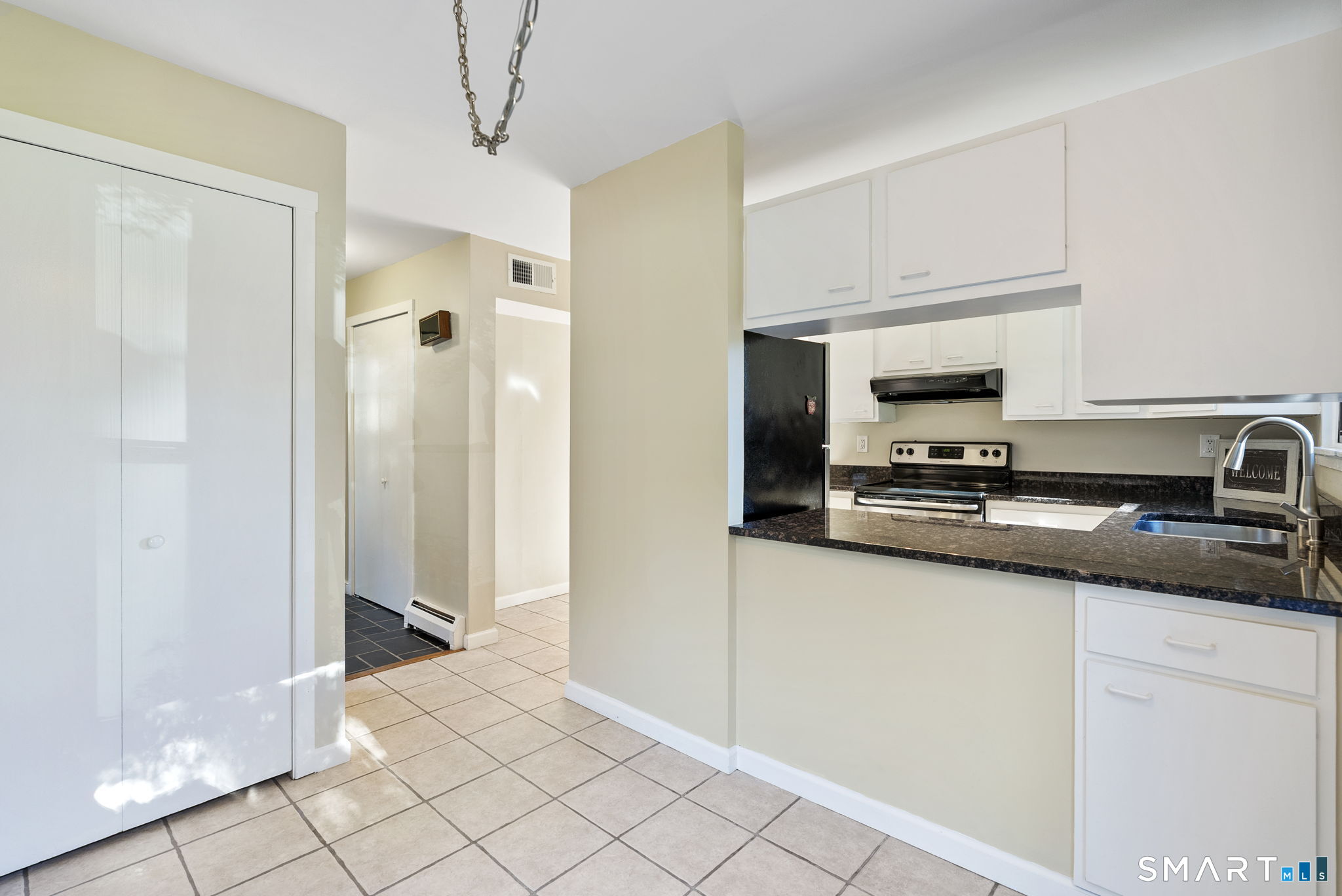 24 Stevens 24 Place Property Photo 6