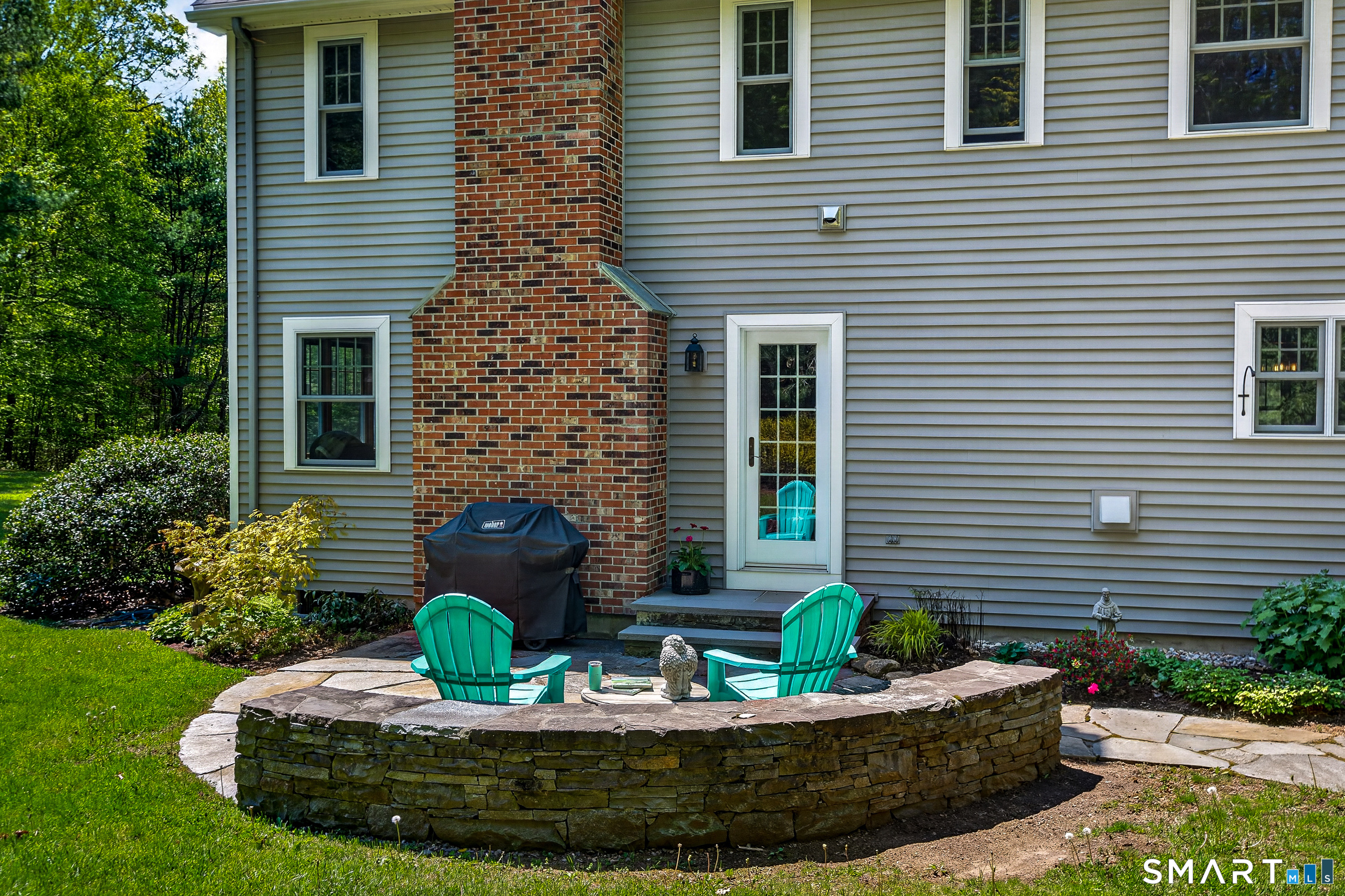 30 Lisa Lane Property Photo 34