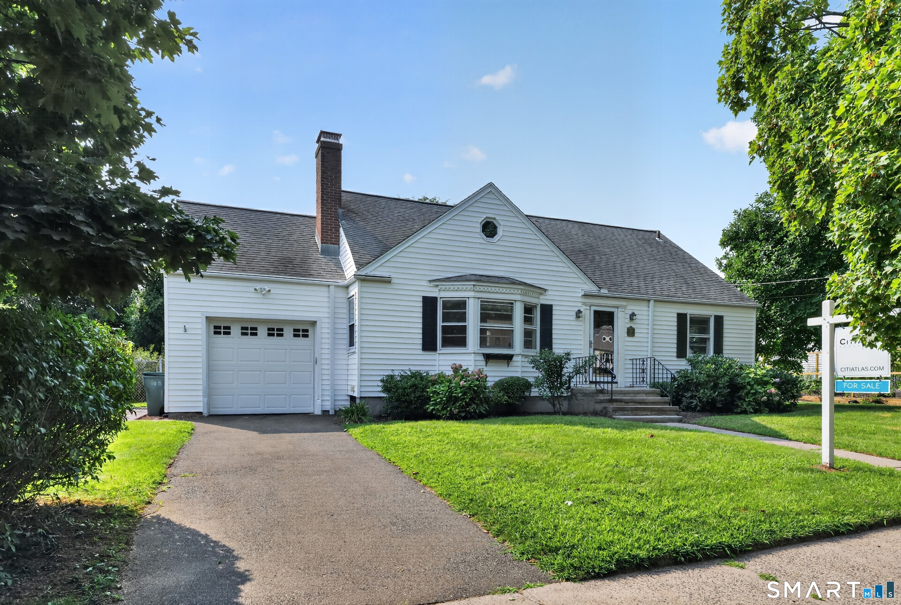 30 Wright Lane Property Photo 1