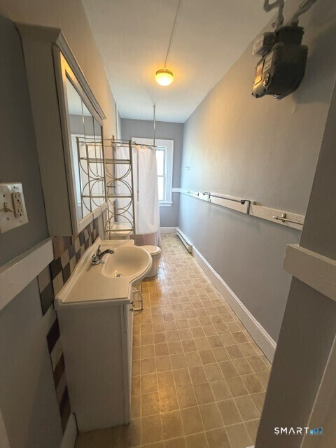2744 Fairfield #7 Avenue Property Photo 7
