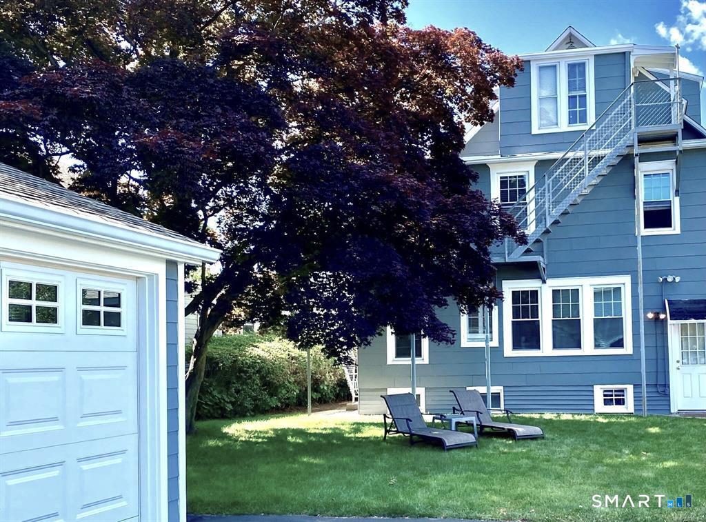 54 First Street Property Photo 3