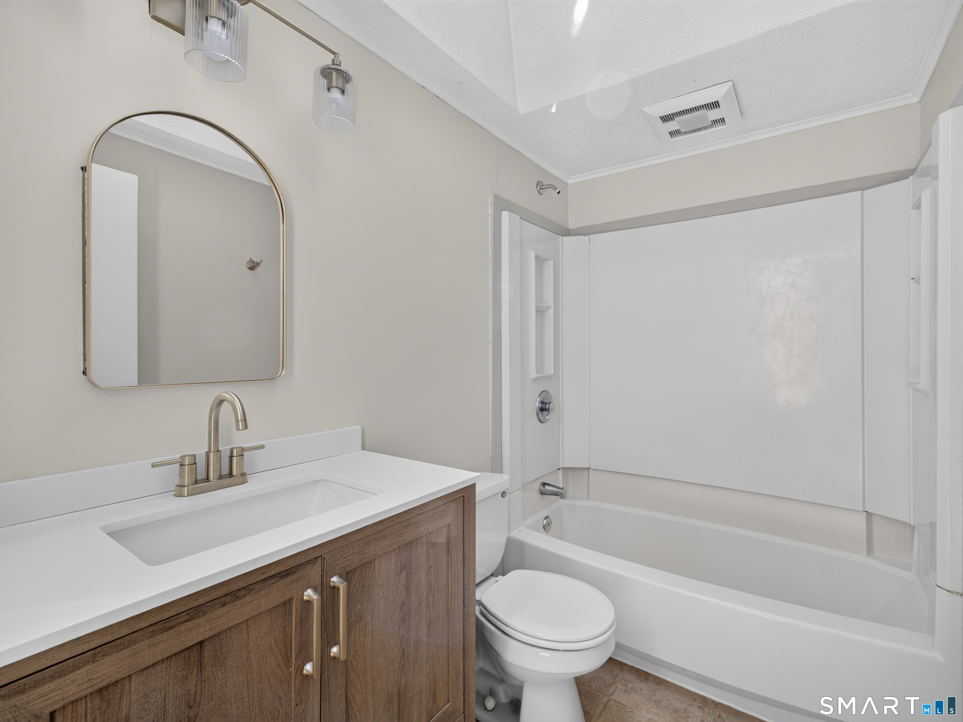 17 Sycamore Road Property Photo 15