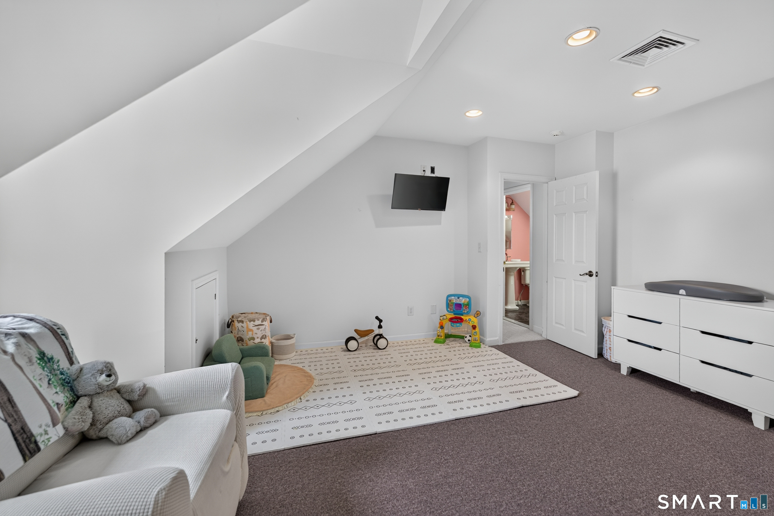 21 Clarkson Lane Property Photo 35