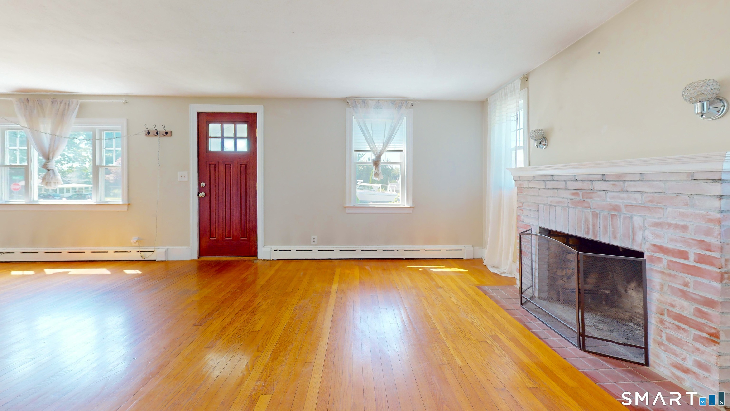 1 Middle Street Property Photo 4