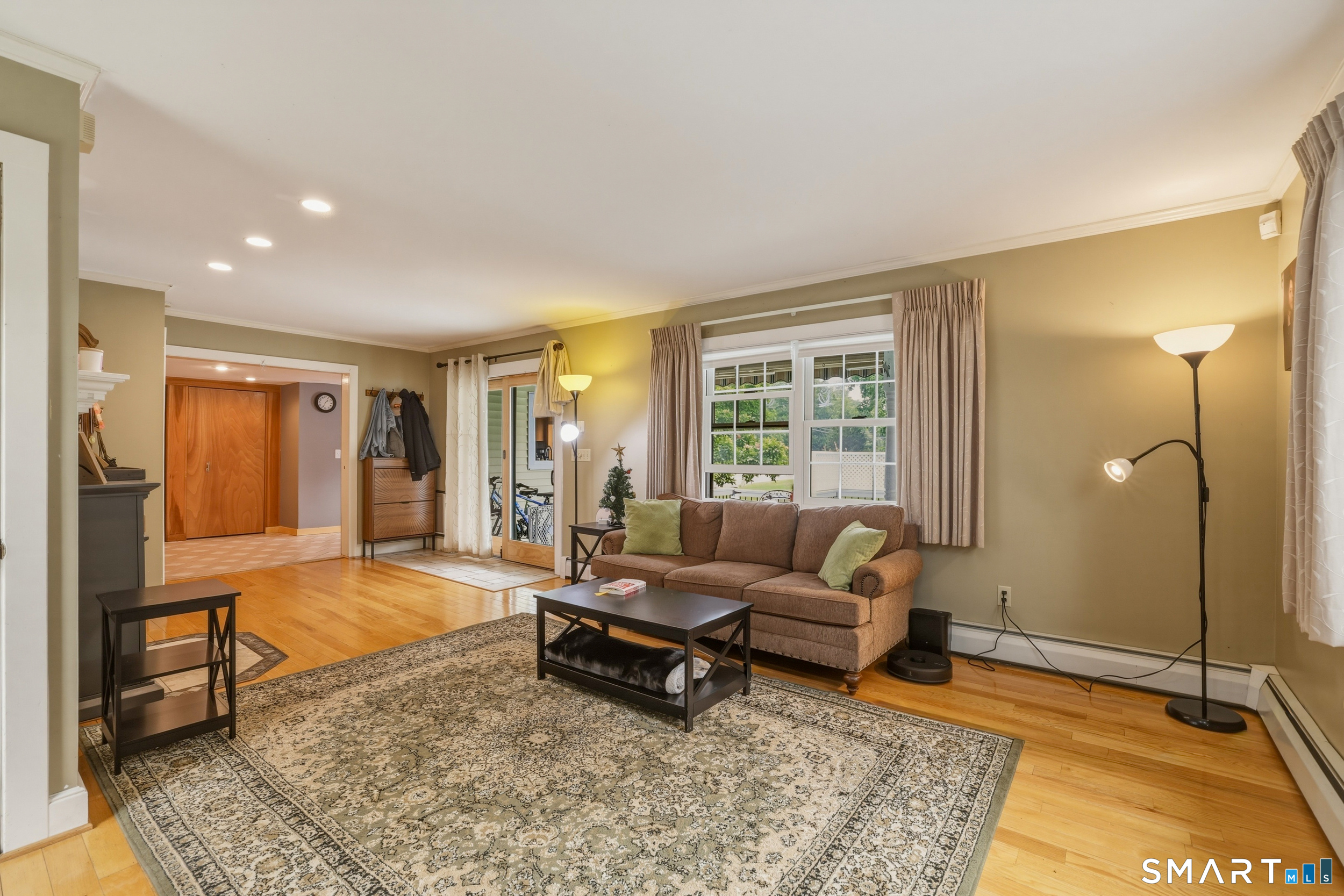 161 Leetes Island Road Property Photo 10