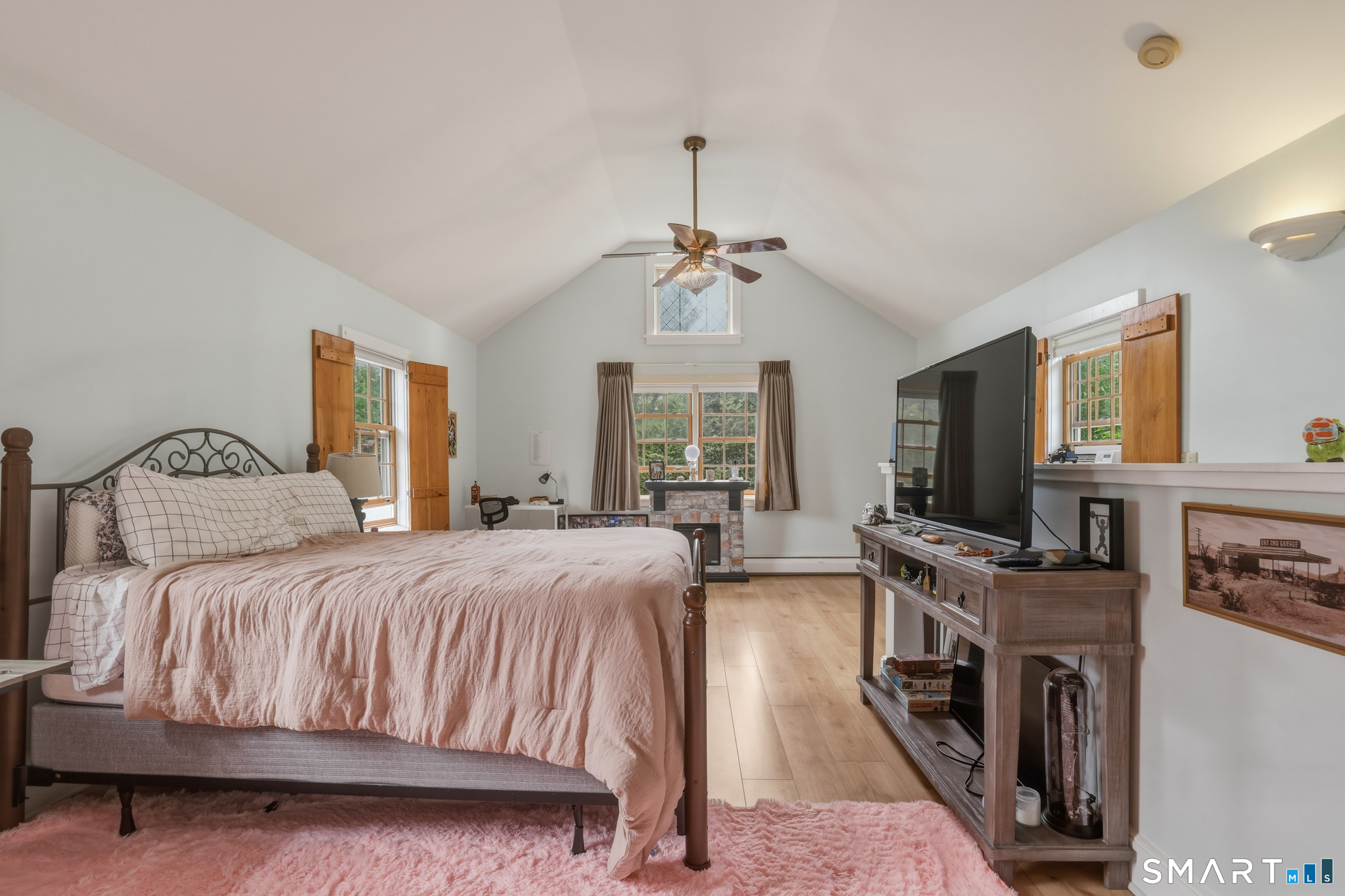 161 Leetes Island Road Property Photo 25