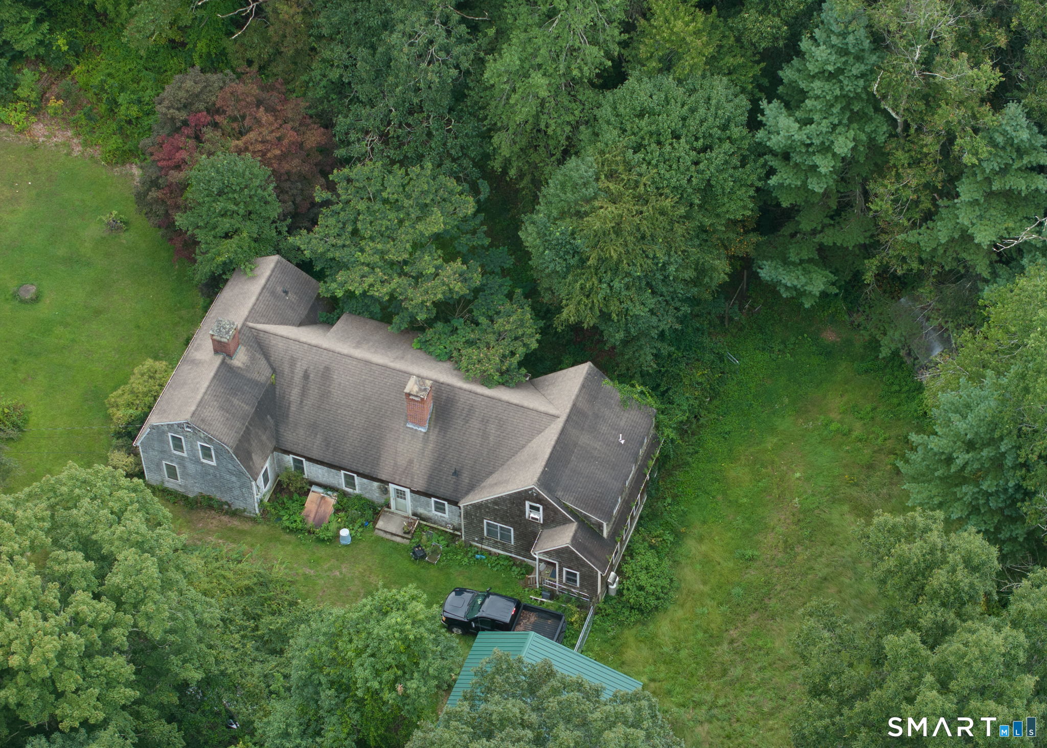 111 Ashford Center Road Property Photo 7