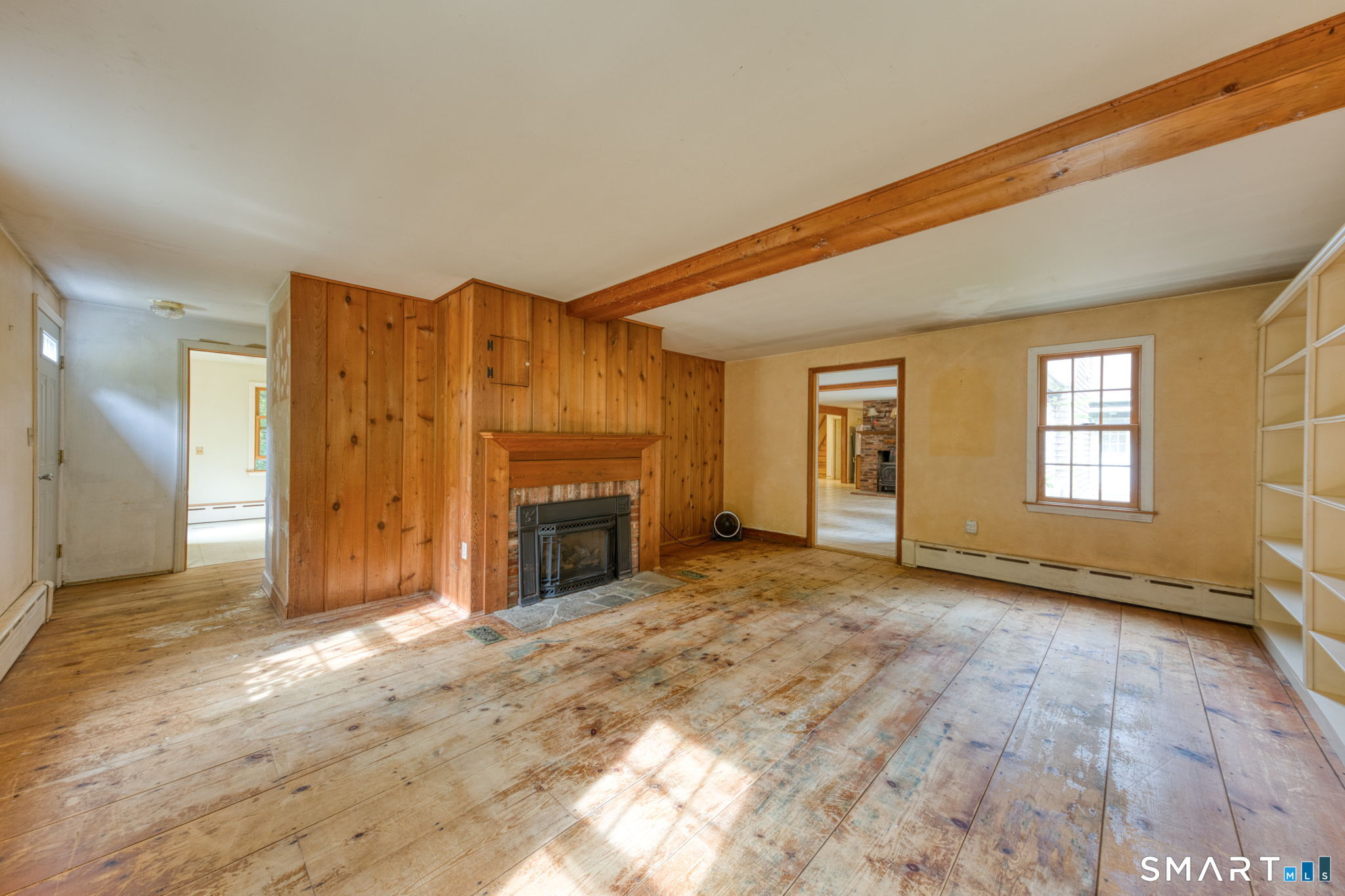 111 Ashford Center Road Property Photo 11