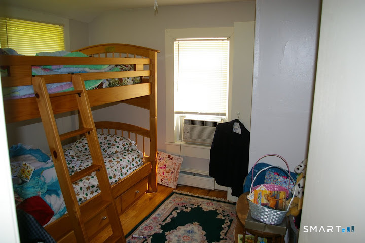 22-24 Woodland Street Property Photo 13
