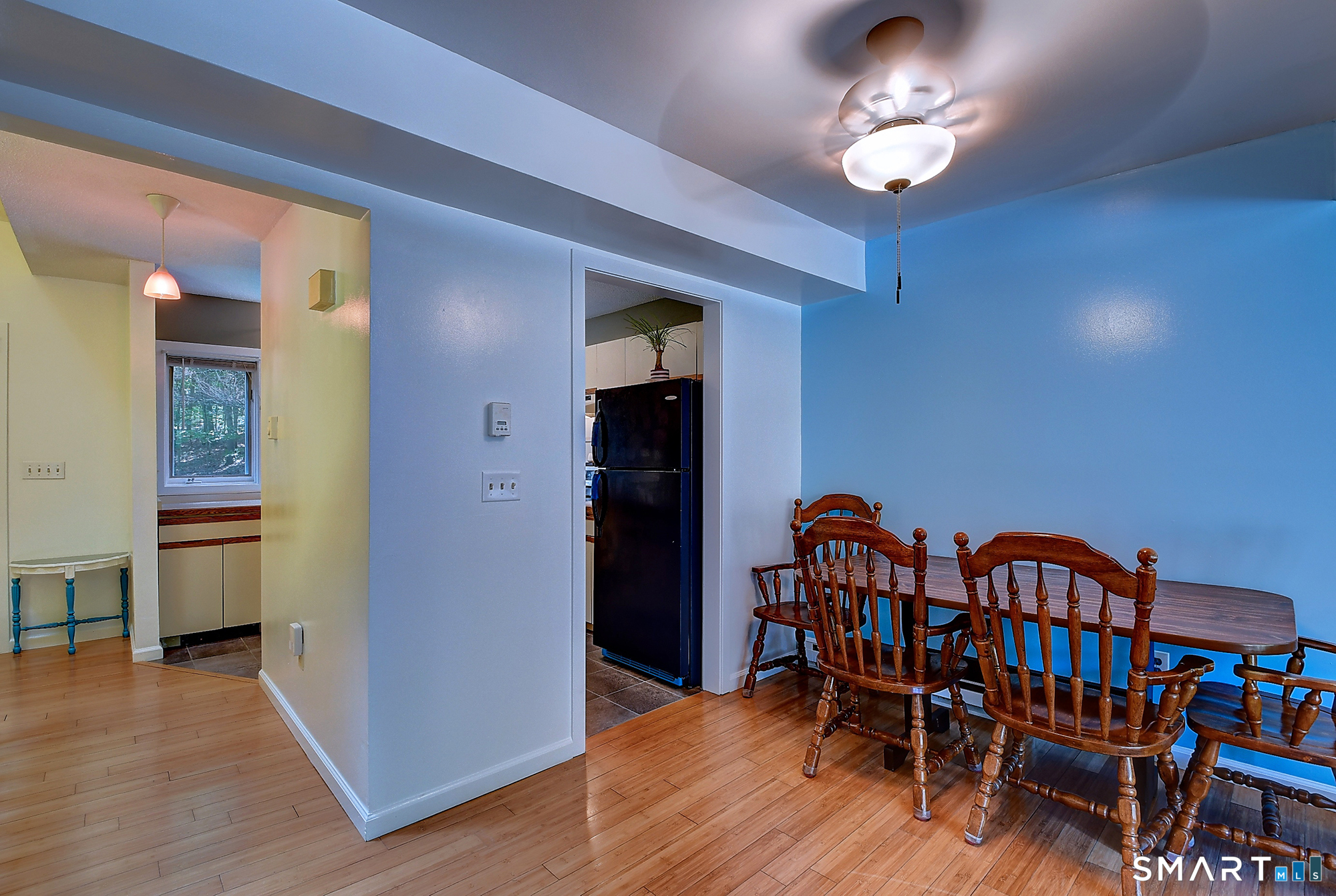 44 Tolland 52 Avenue Property Photo 10