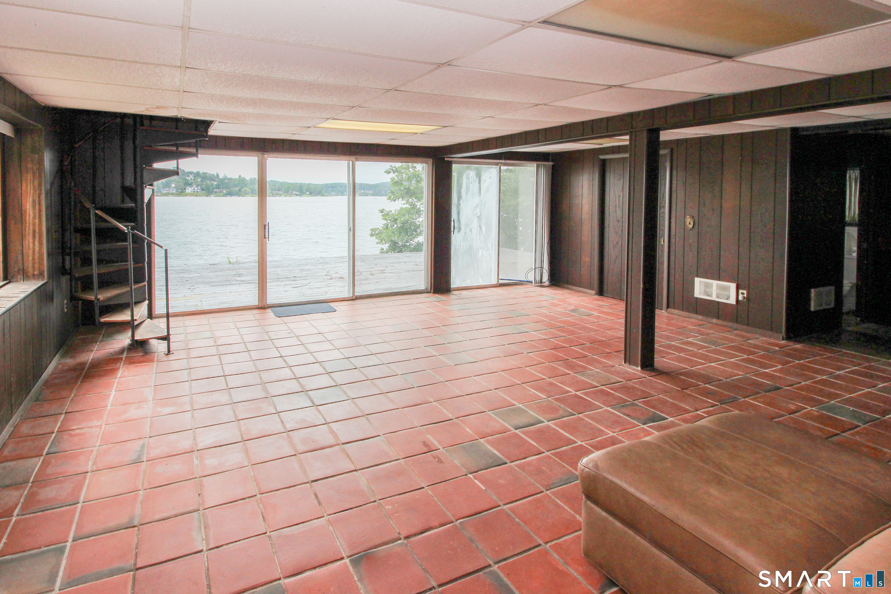 277 And 279 Candlewood Lake Road Property Photo 32