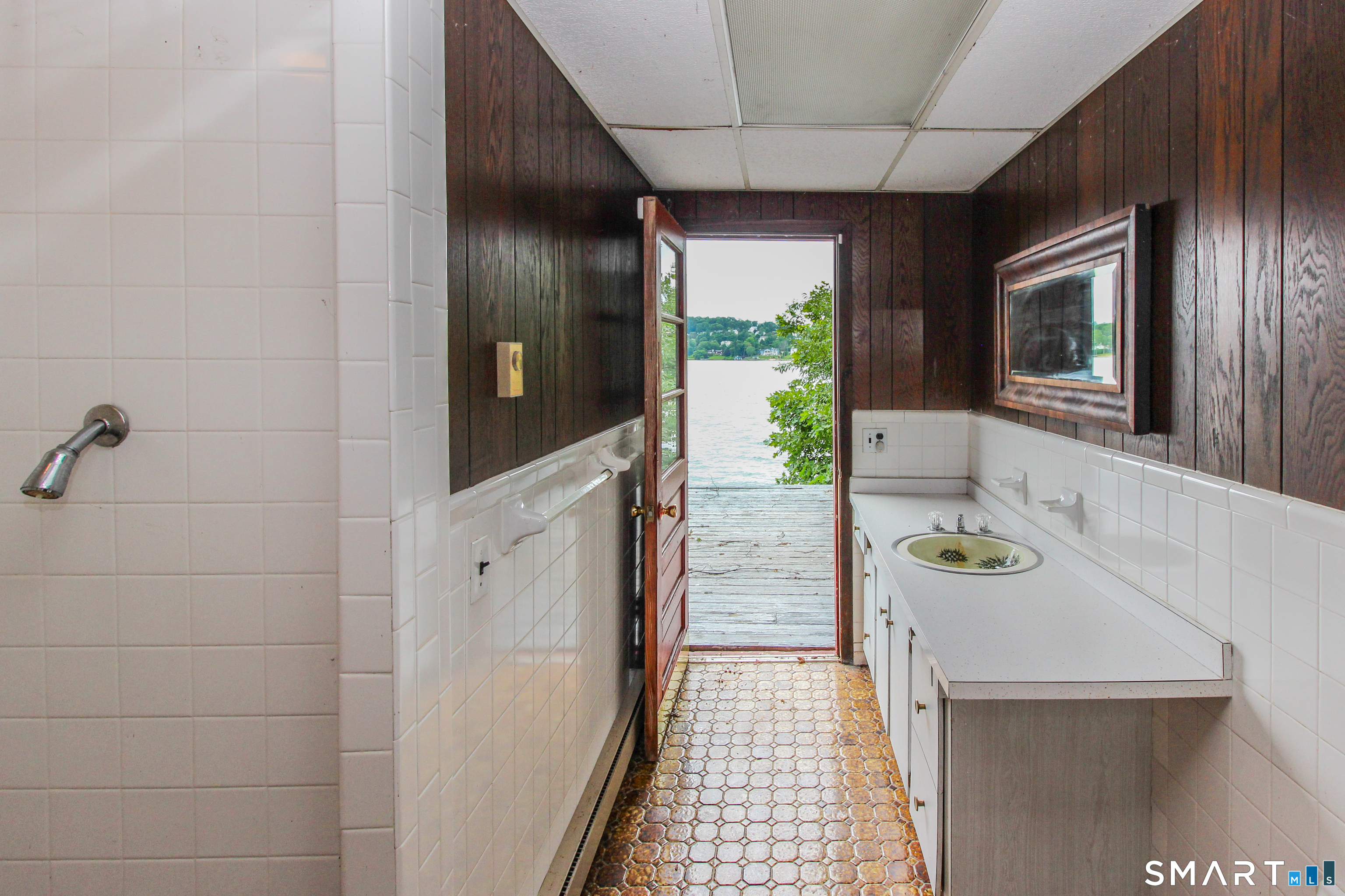 277 And 279 Candlewood Lake Road Property Photo 35