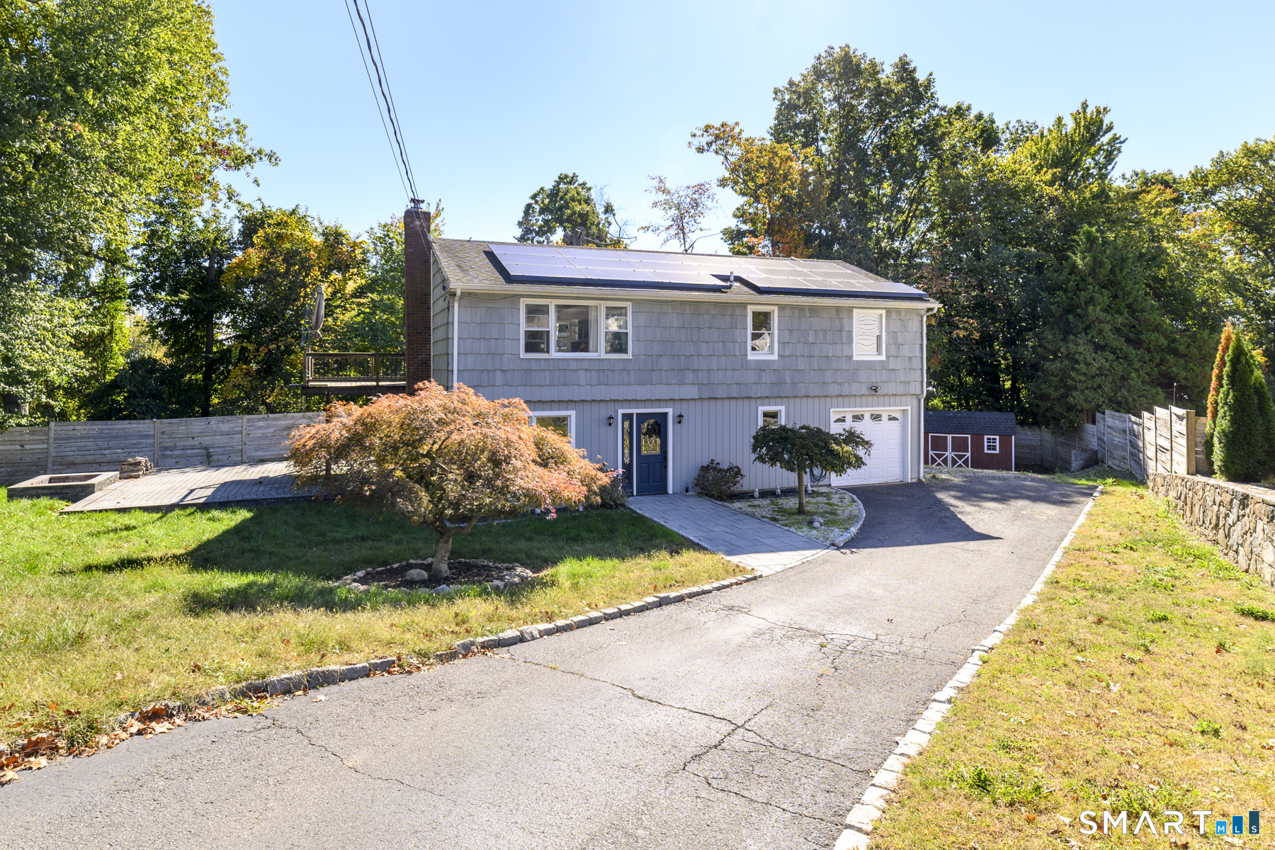 17 Kingsbury Road Property Photo 1