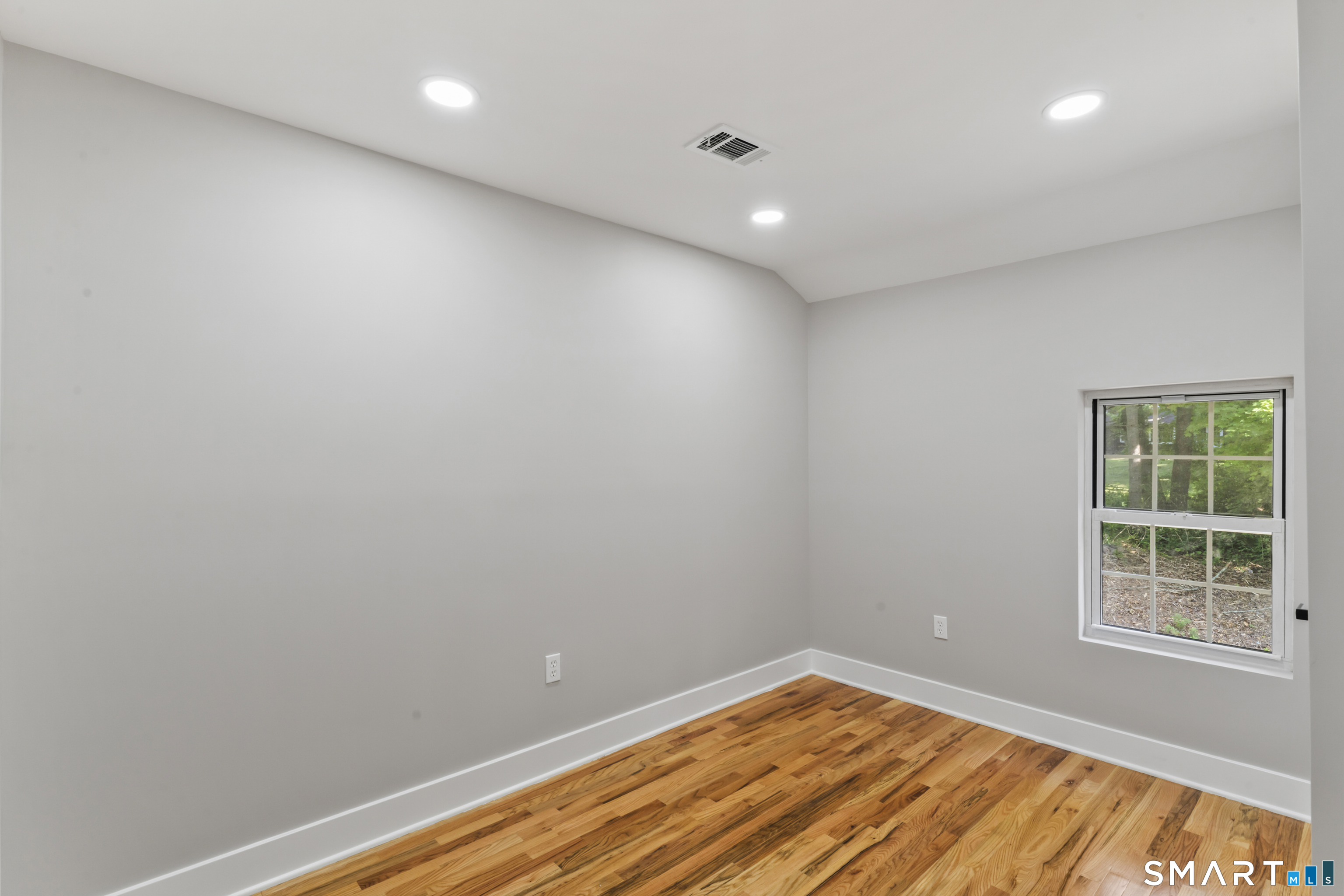28 Walnut Hill Road Property Photo 24