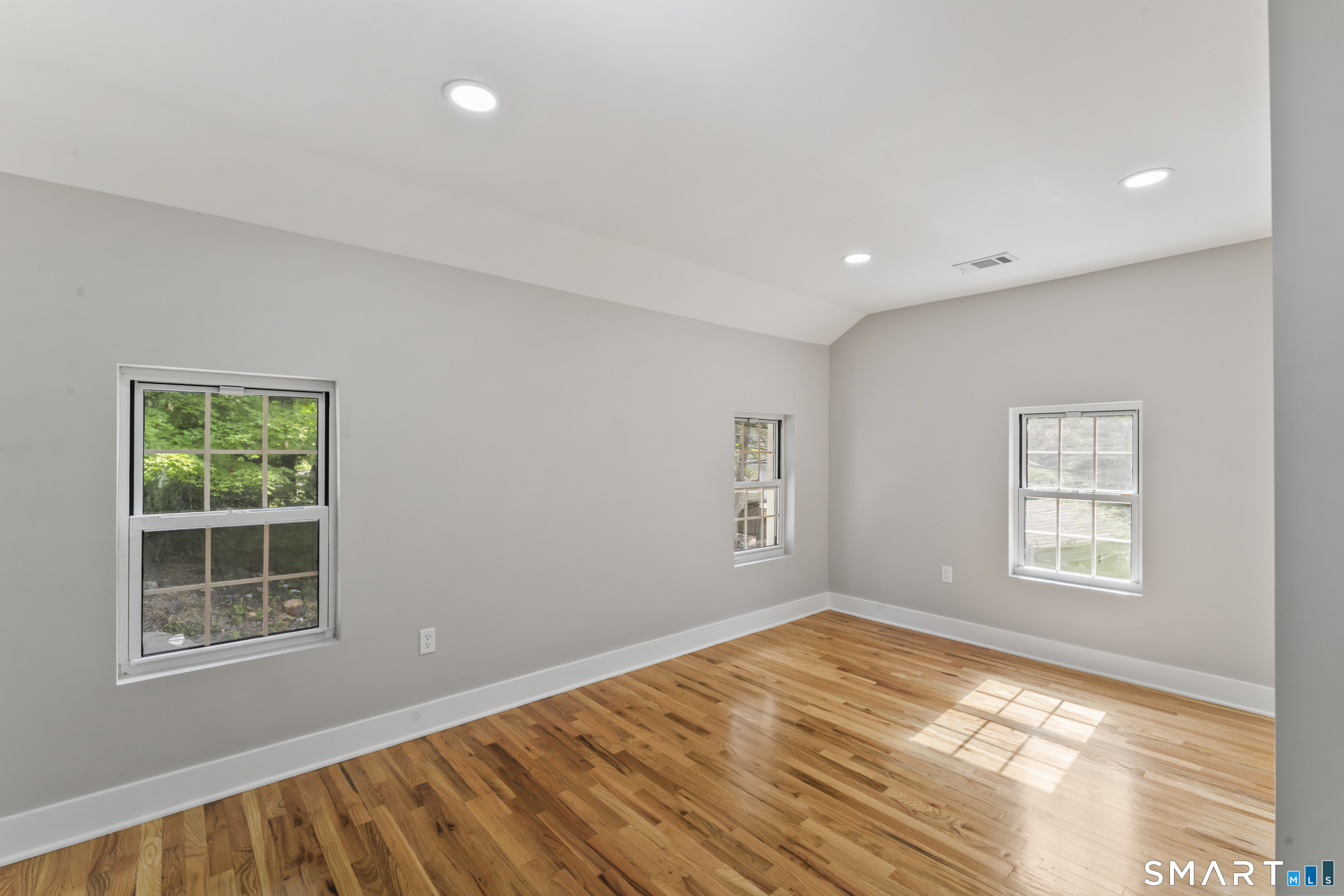 28 Walnut Hill Road Property Photo 27