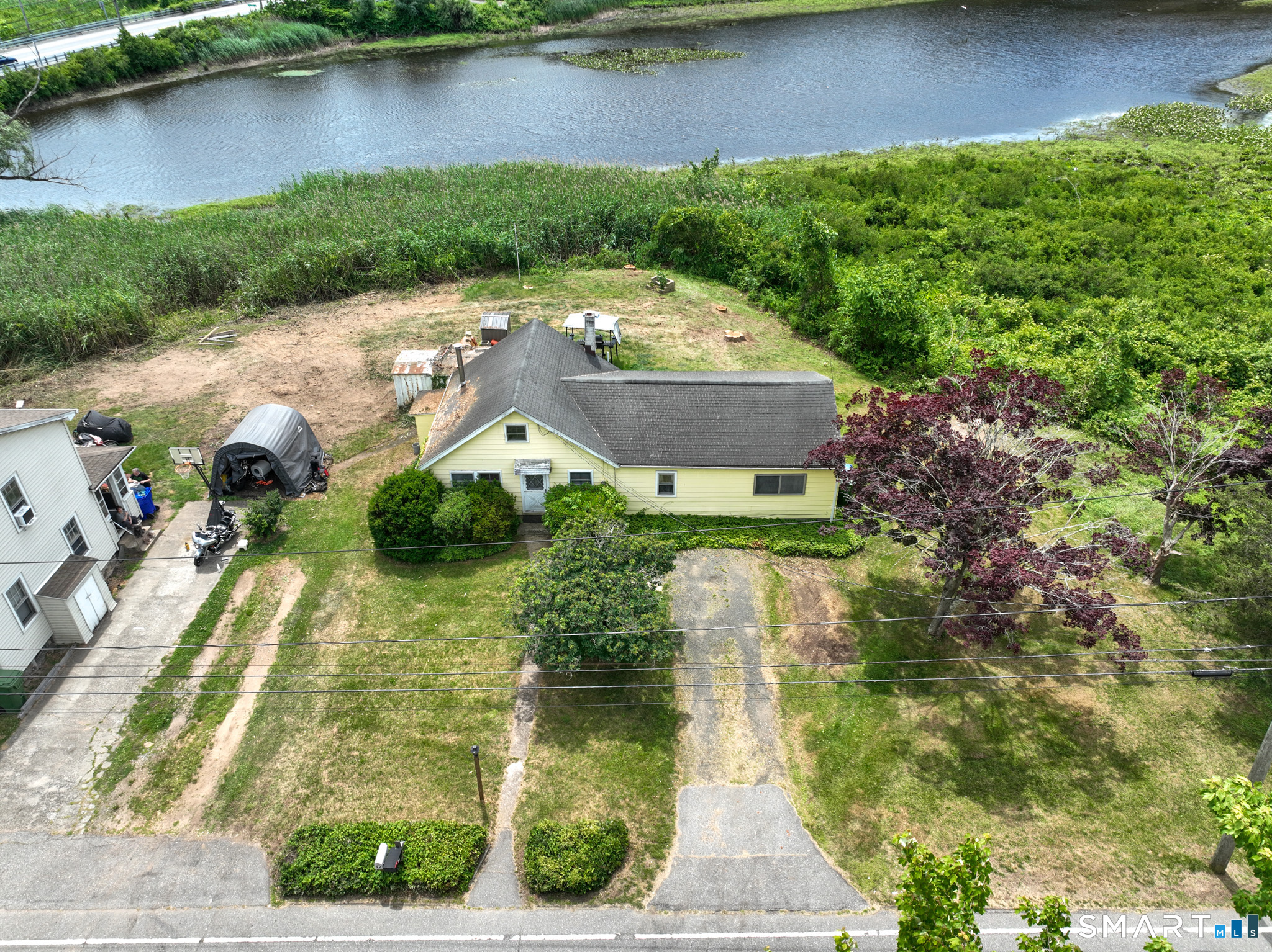 90 Water Street Property Photo 1