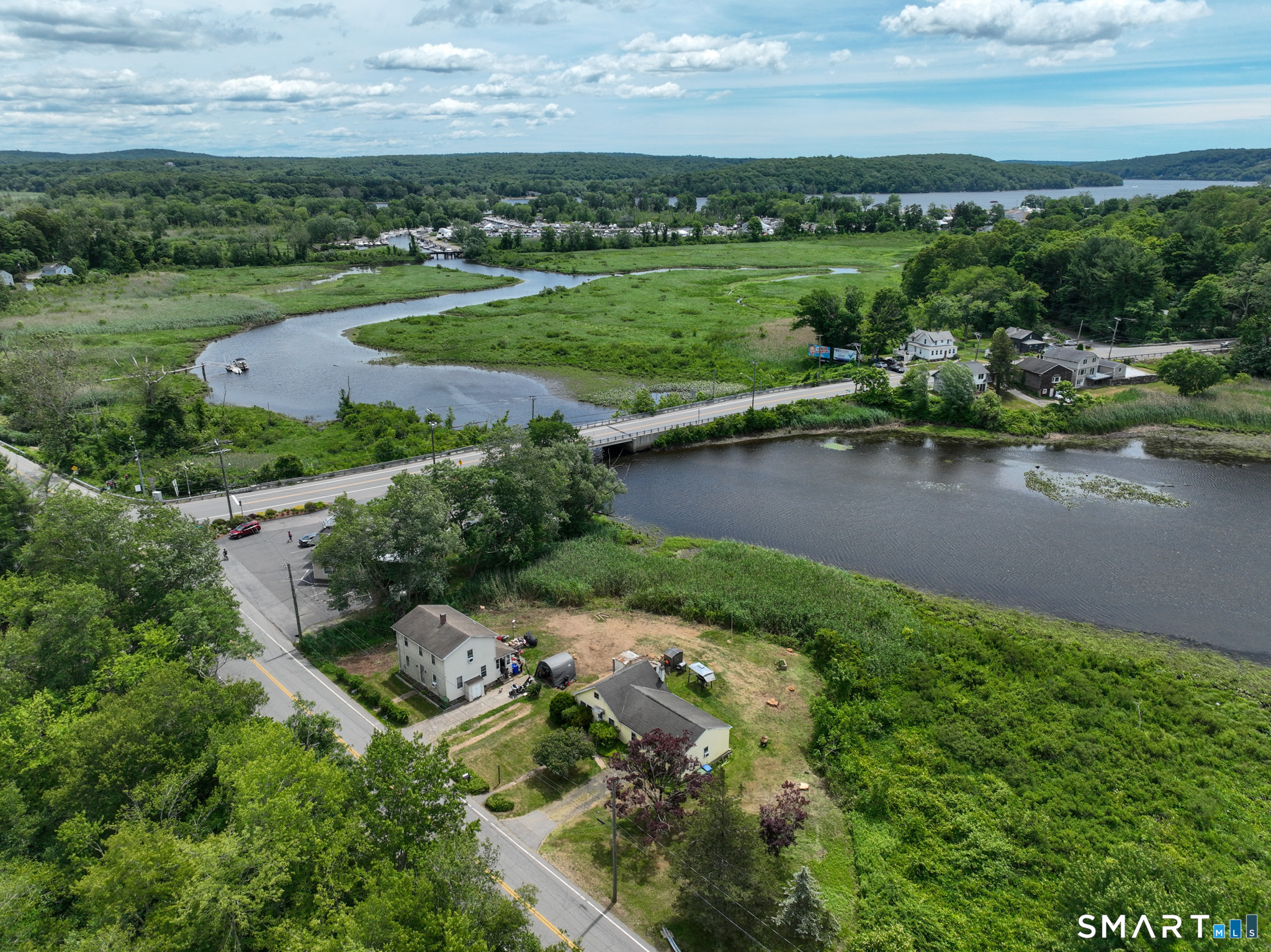 90 Water Street Property Photo 16