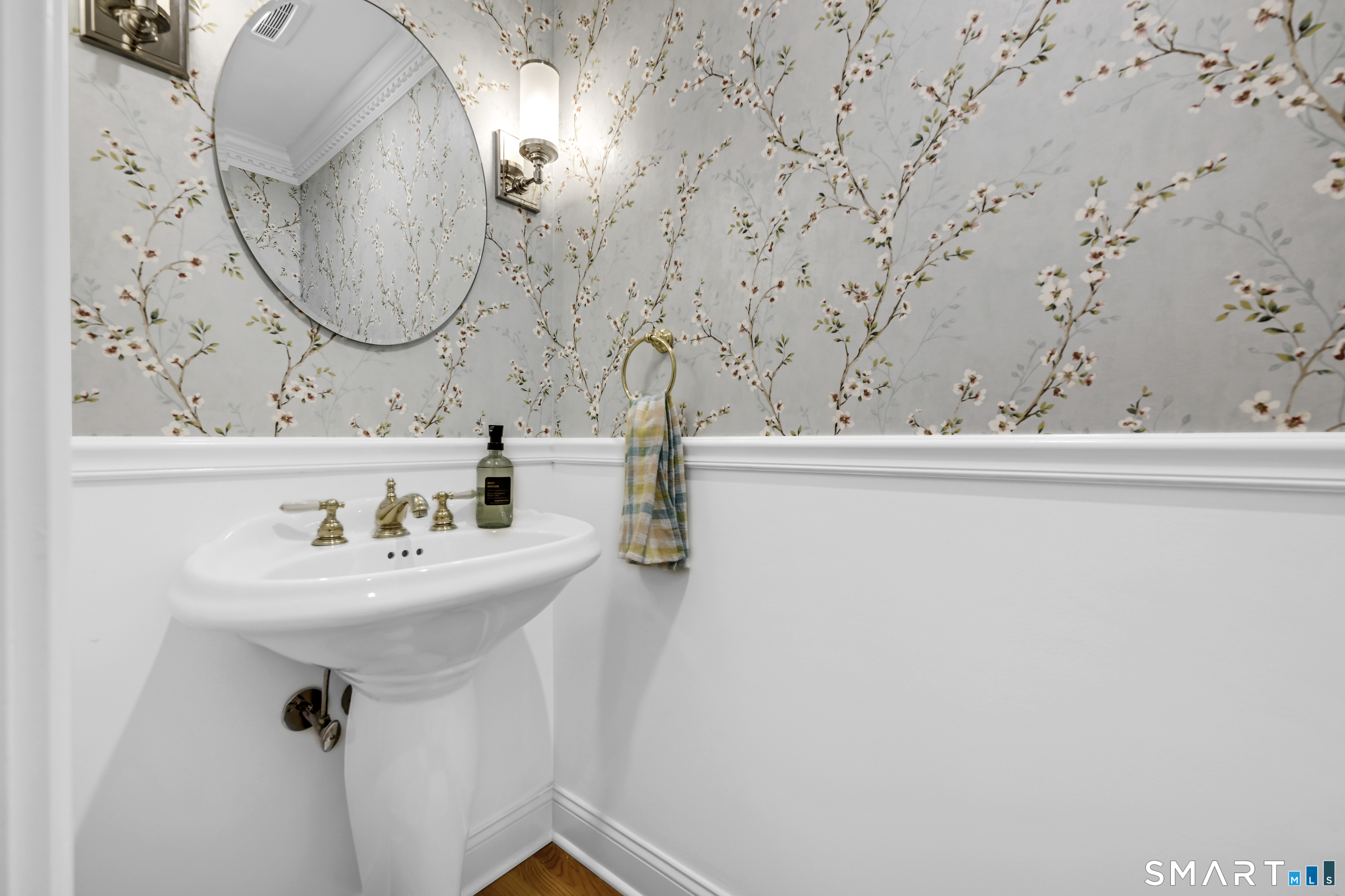 13 Hillview Lane Property Photo 36