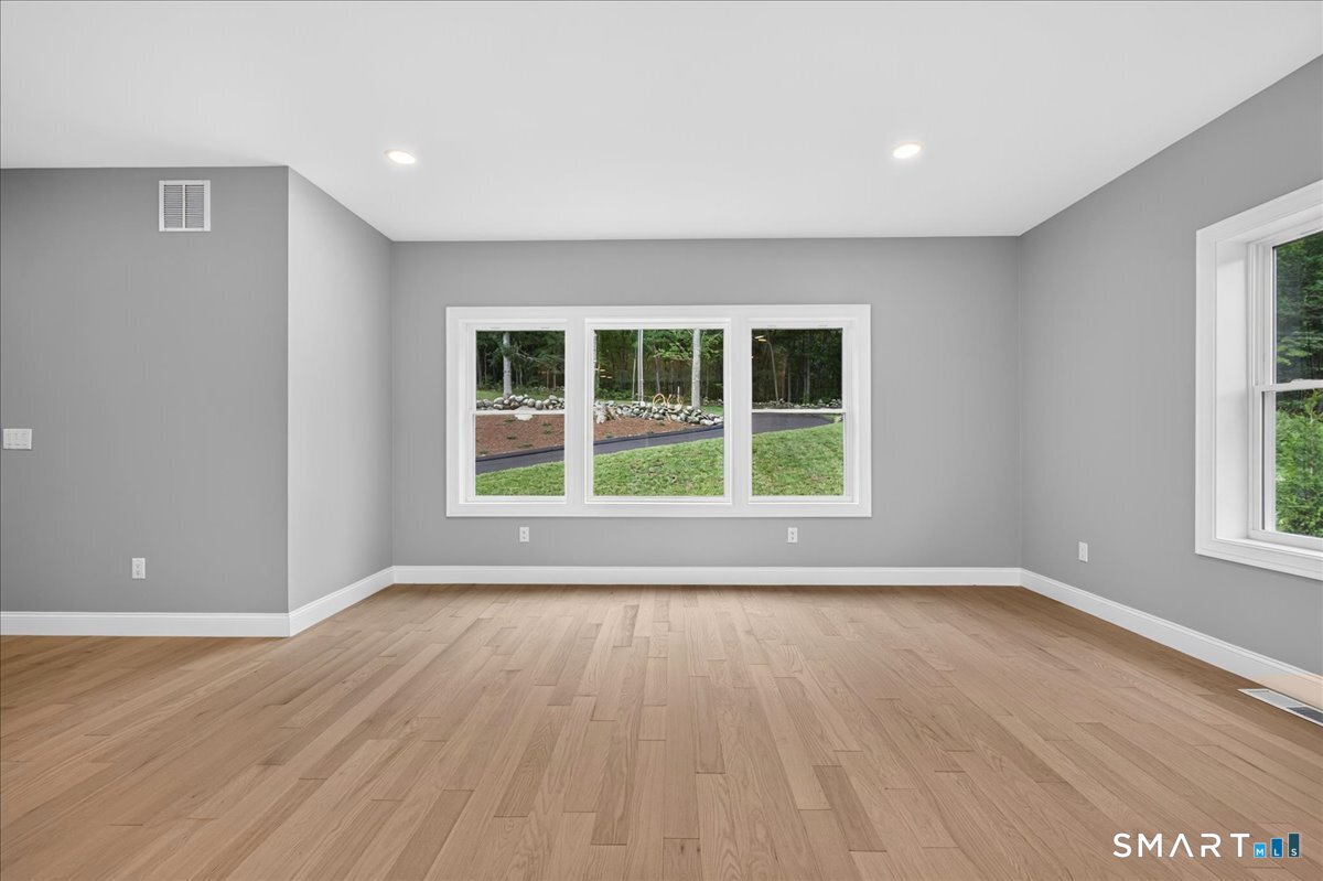 123 Scott Road Property Photo 20