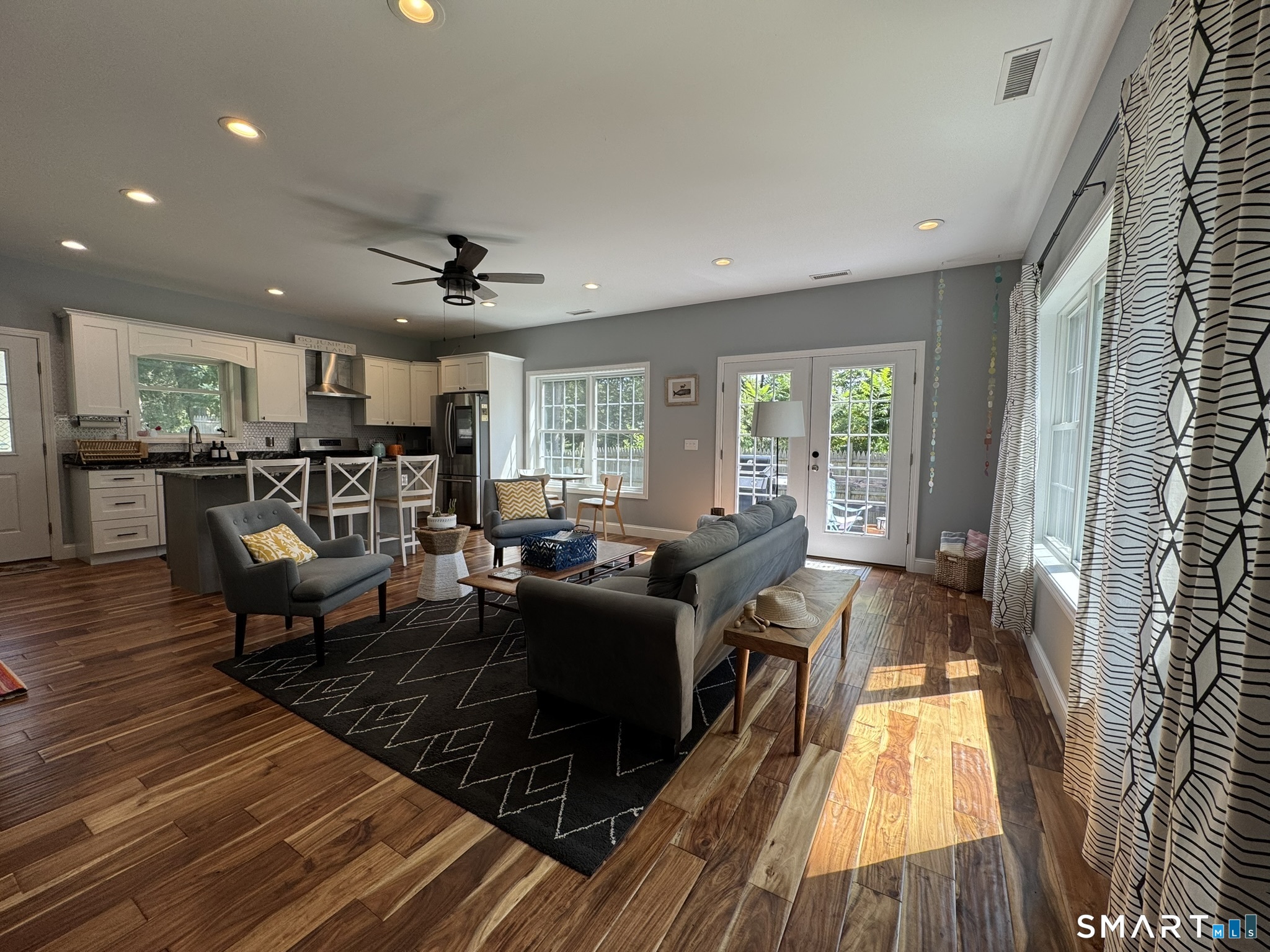 55 Circle Drive Property Photo 8