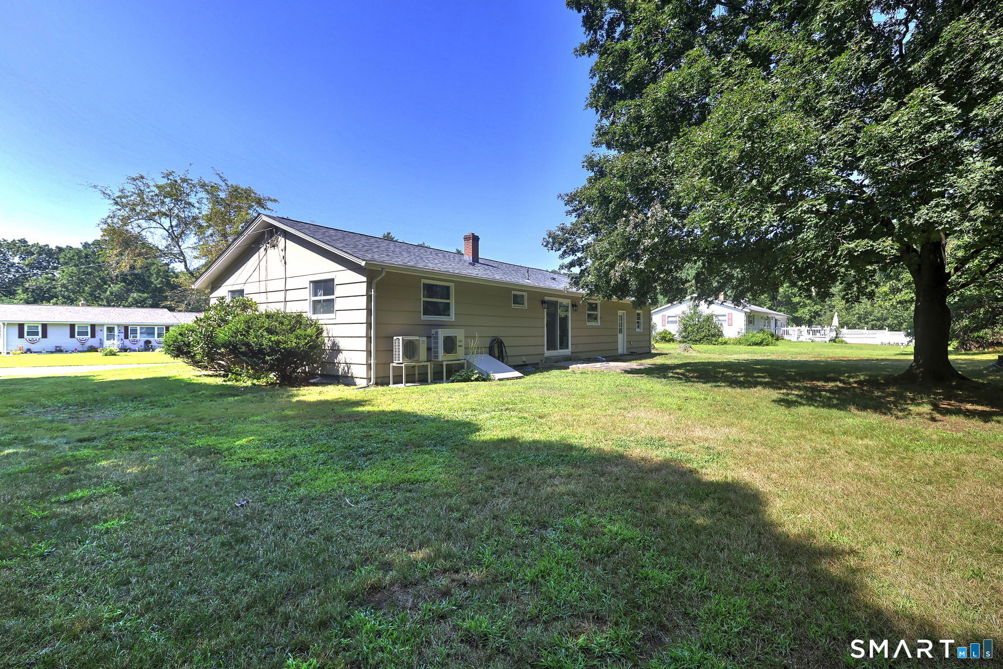44 Davis Street Property Photo 9