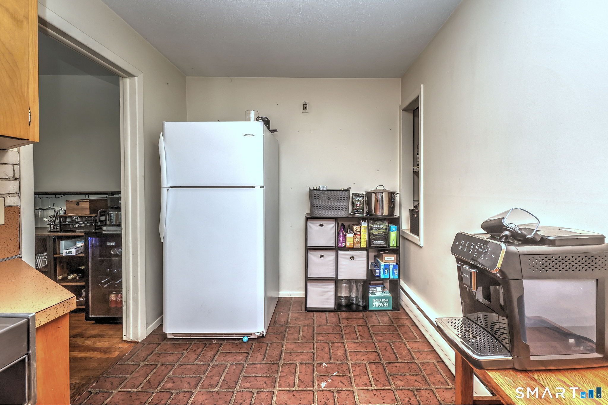 44 Davis Street Property Photo 24