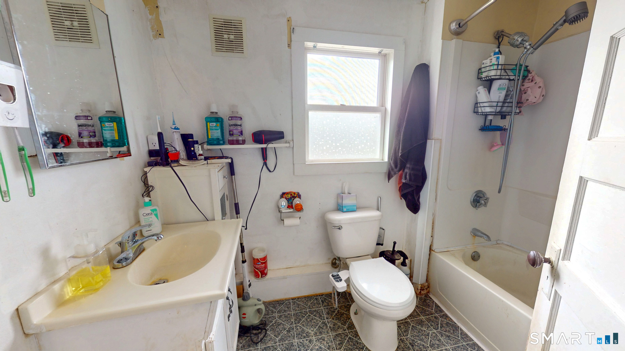 92 Water Street Property Photo 16