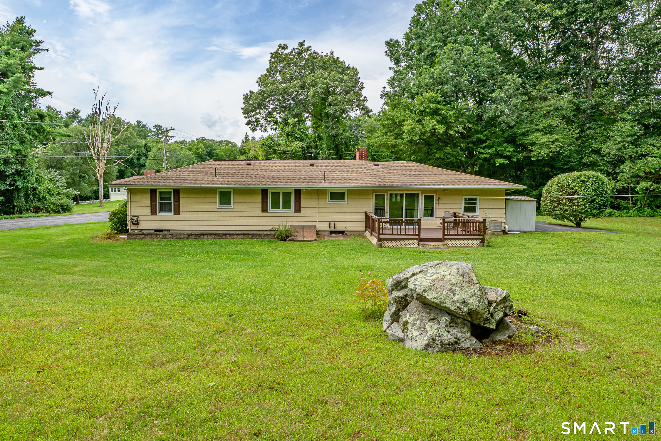 34 Fall Brook Road Property Photo 6
