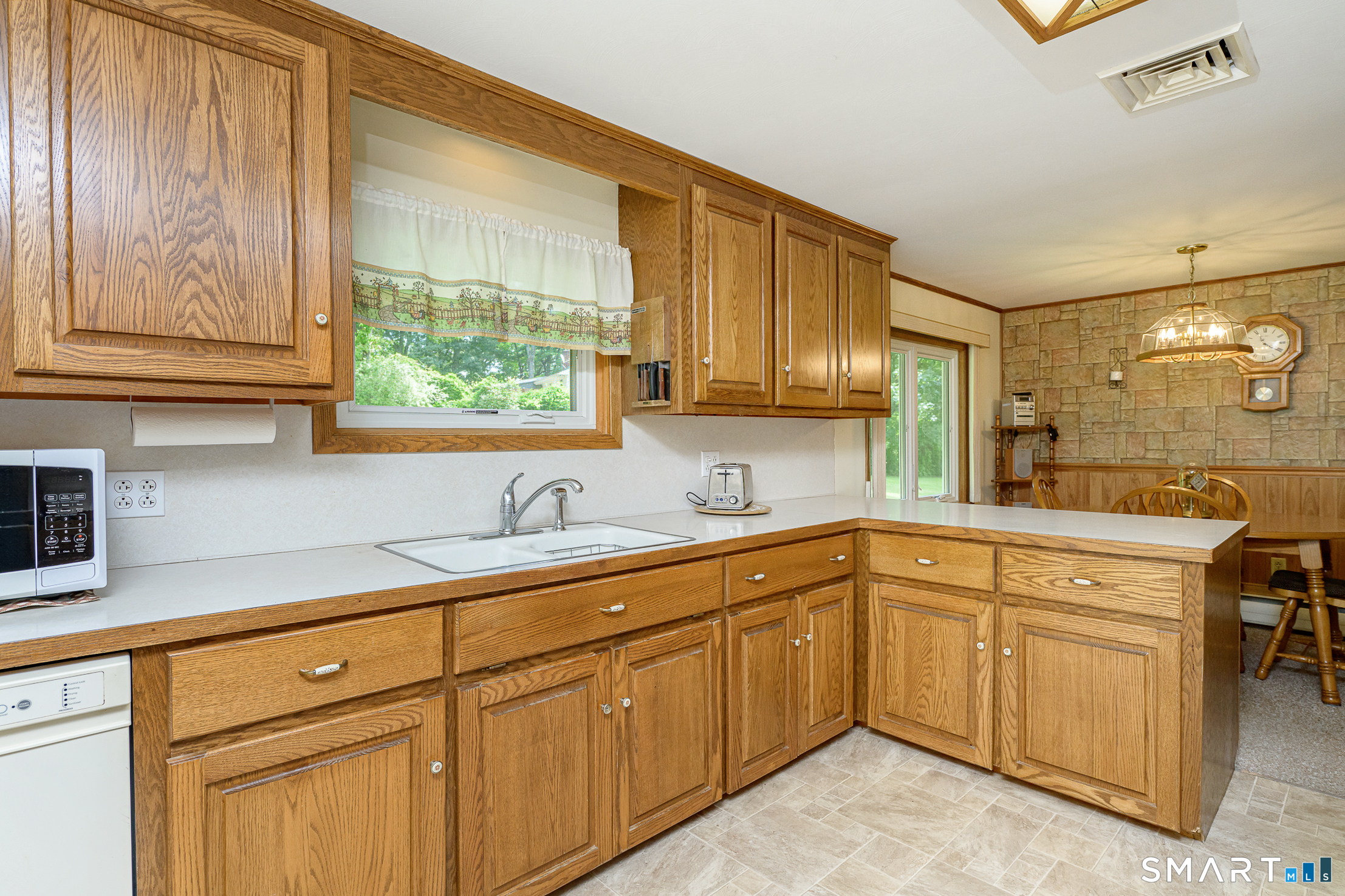 34 Fall Brook Road Property Photo 13