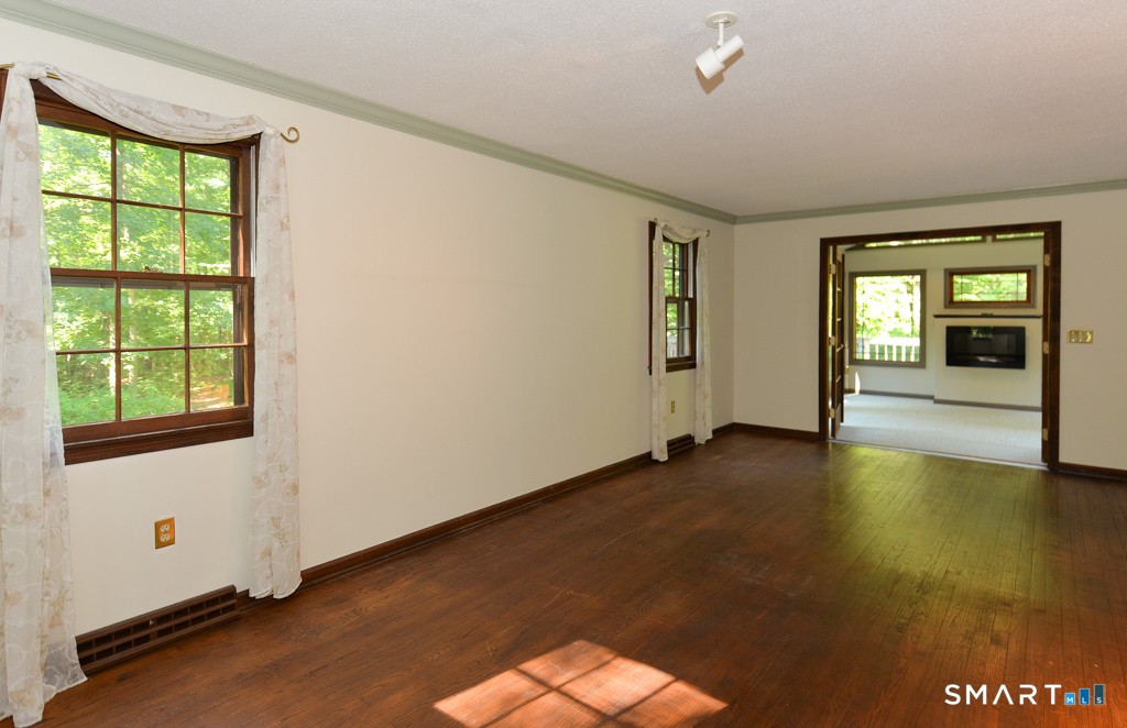 1167 Purchase Brook Road Property Photo 5