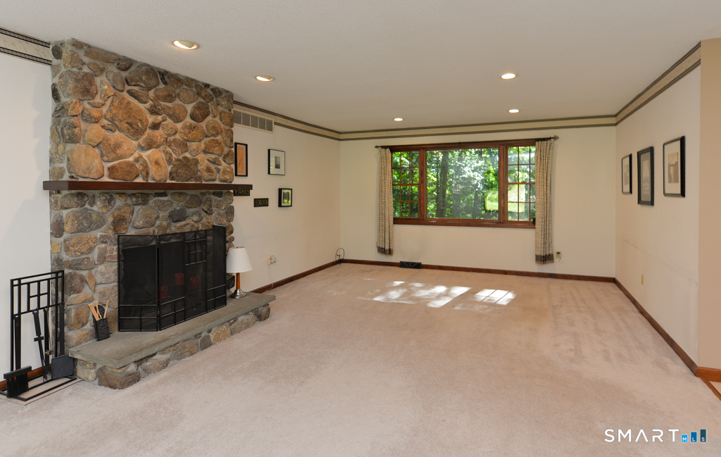 1167 Purchase Brook Road Property Photo 14