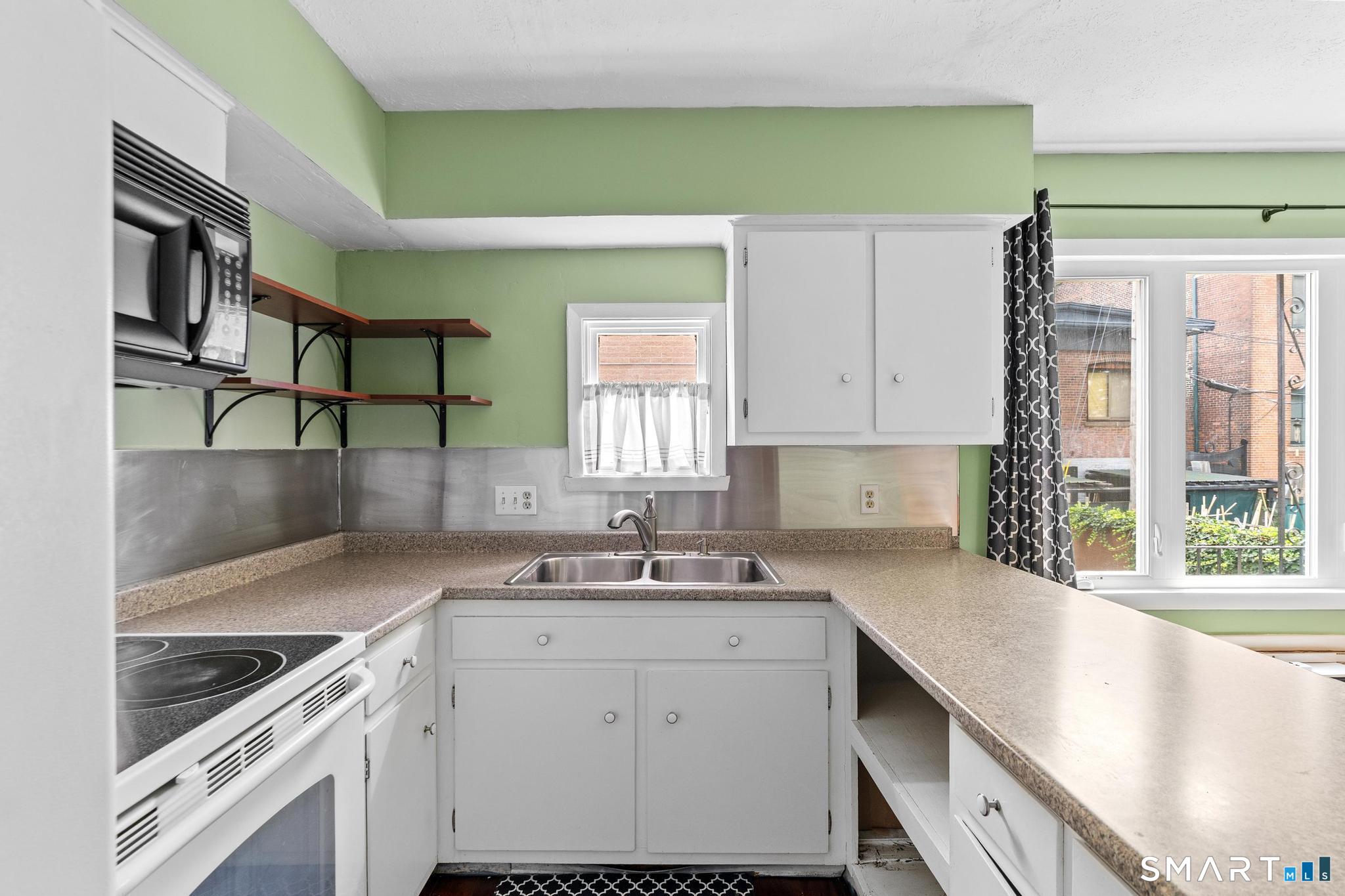 120 Wooster Q Street Property Photo 8