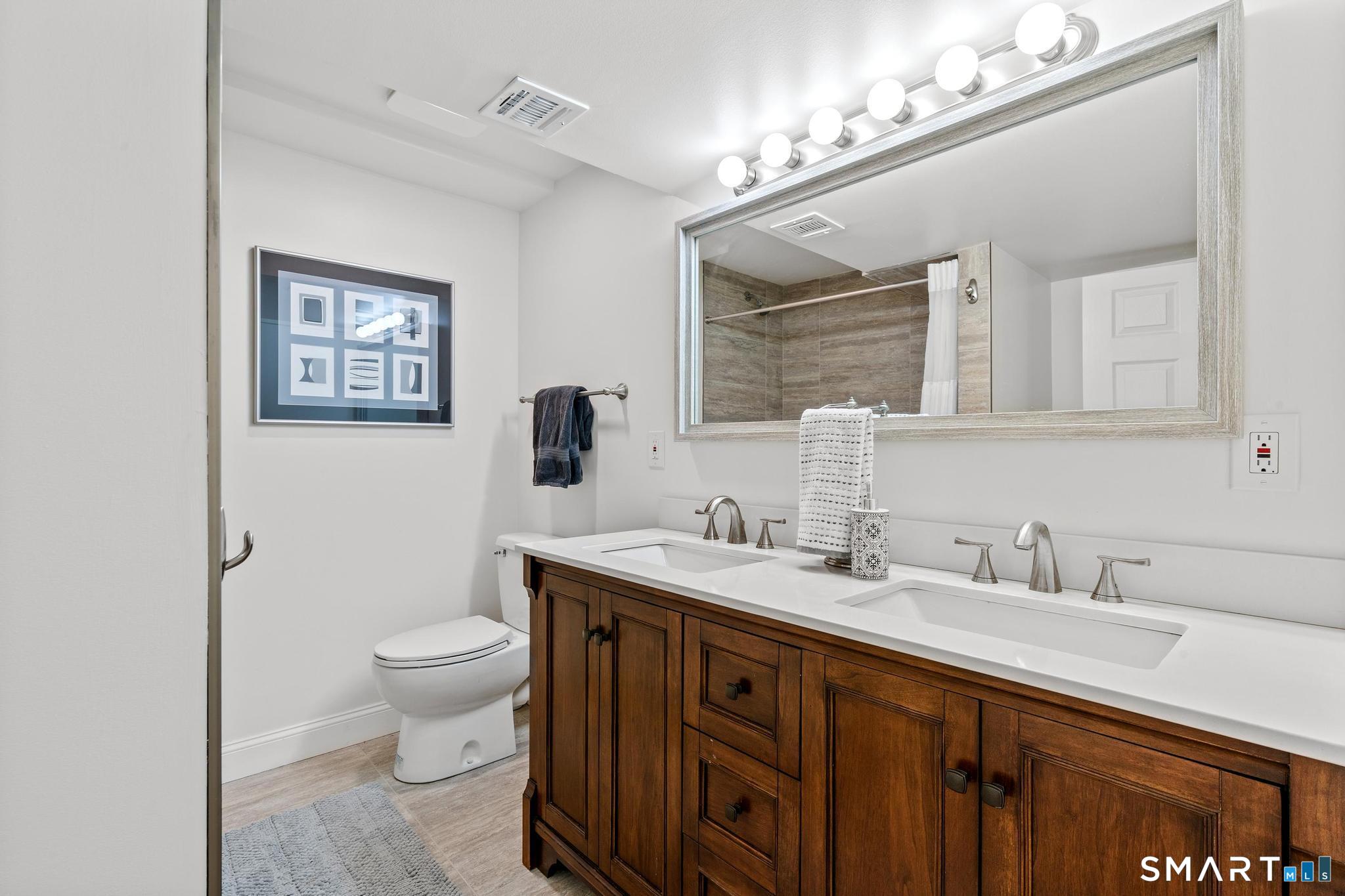 866 Quinnipiac Avenue Property Photo 31