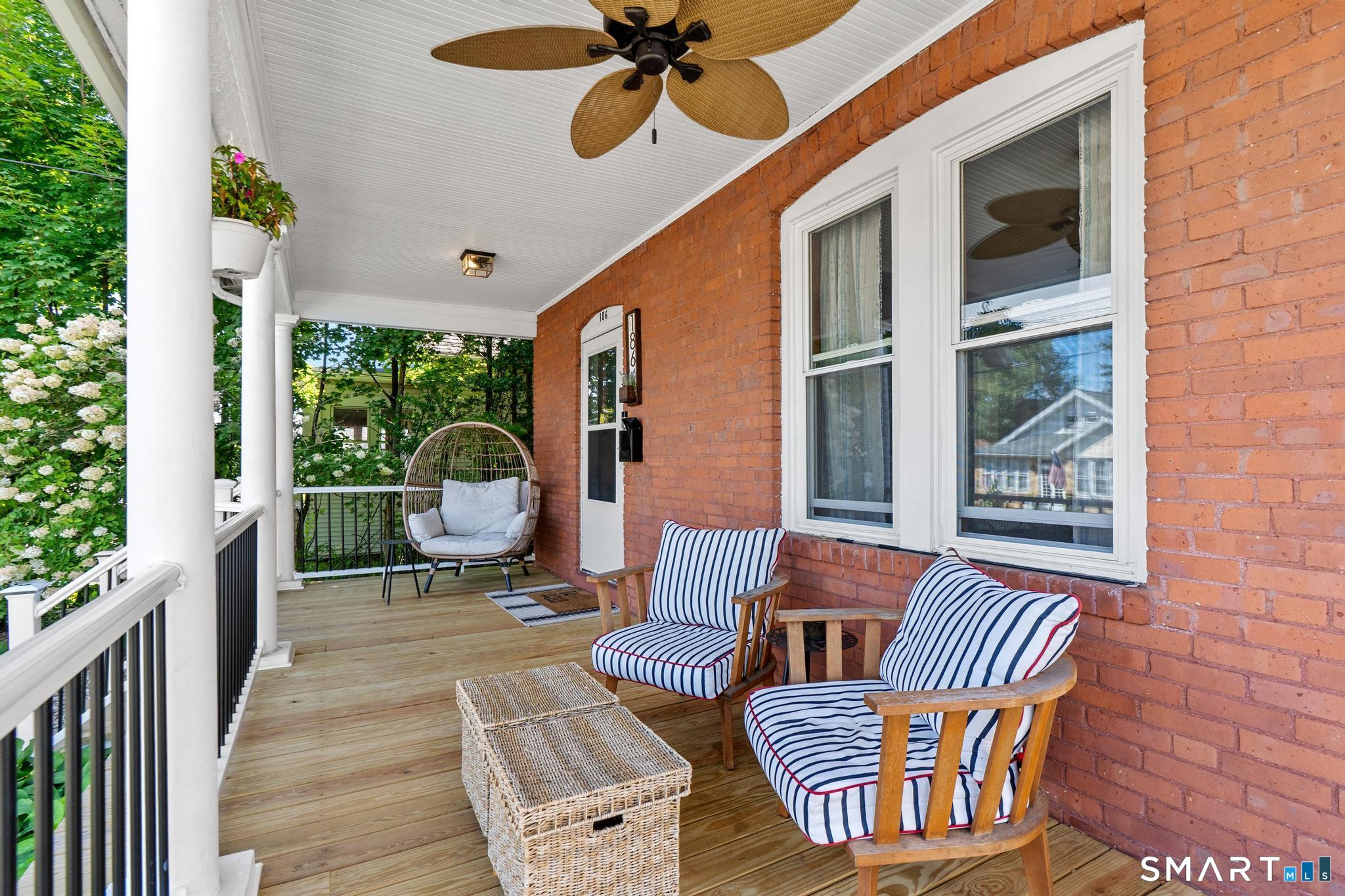 186 Francis Street Property Photo 3