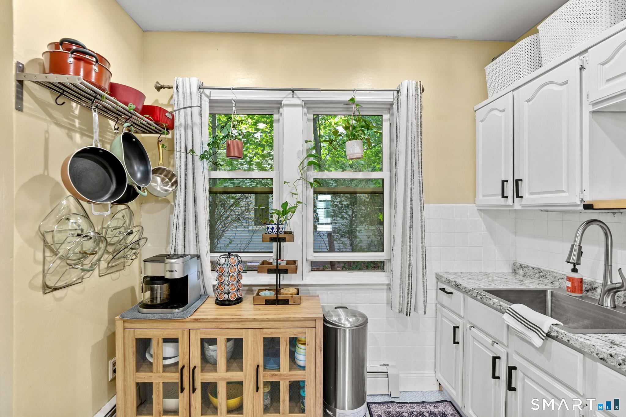 186 Francis Street Property Photo 13