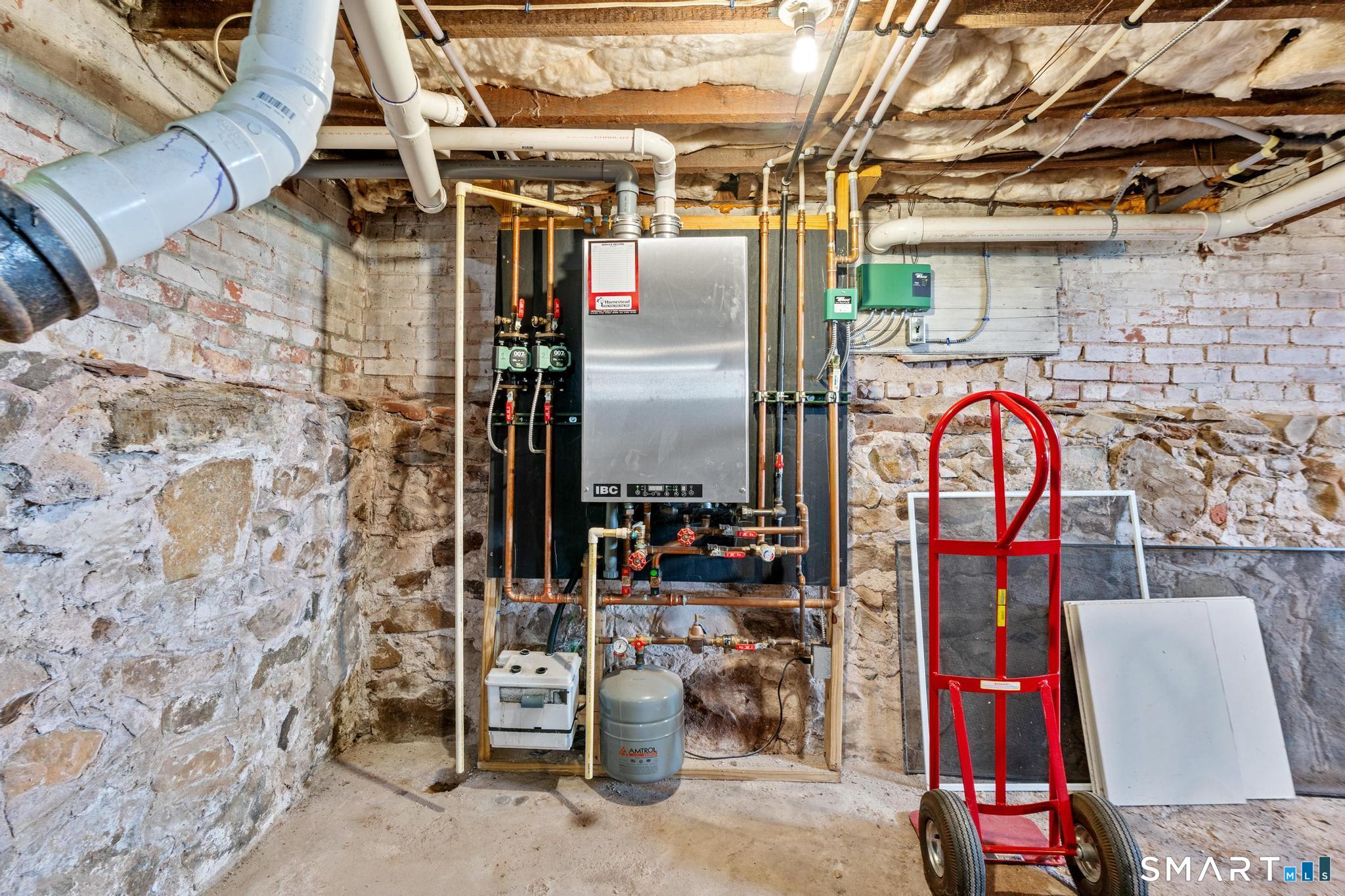 186 Francis Street Property Photo 29