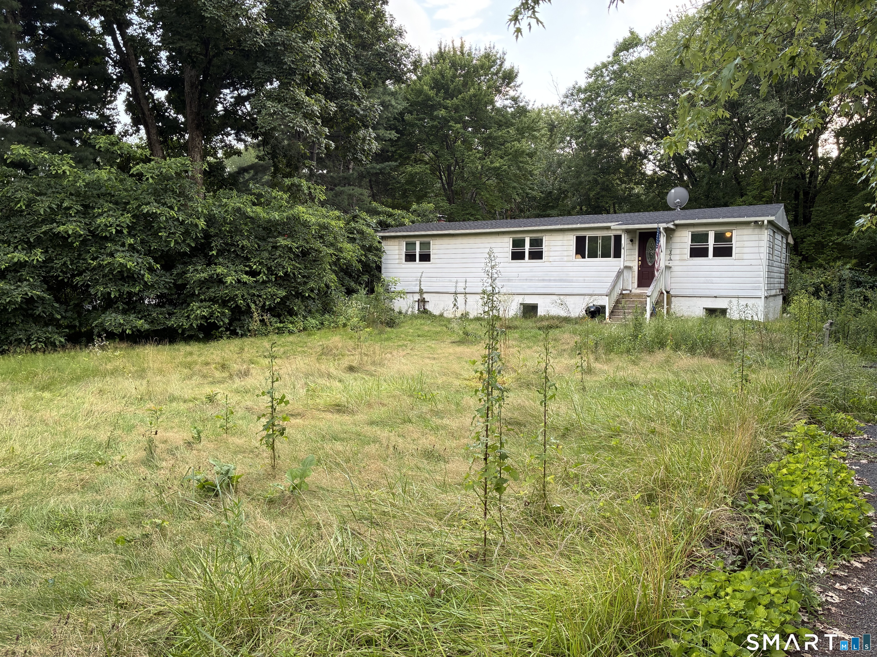 14 Meadow Ridge Road Property Photo 1
